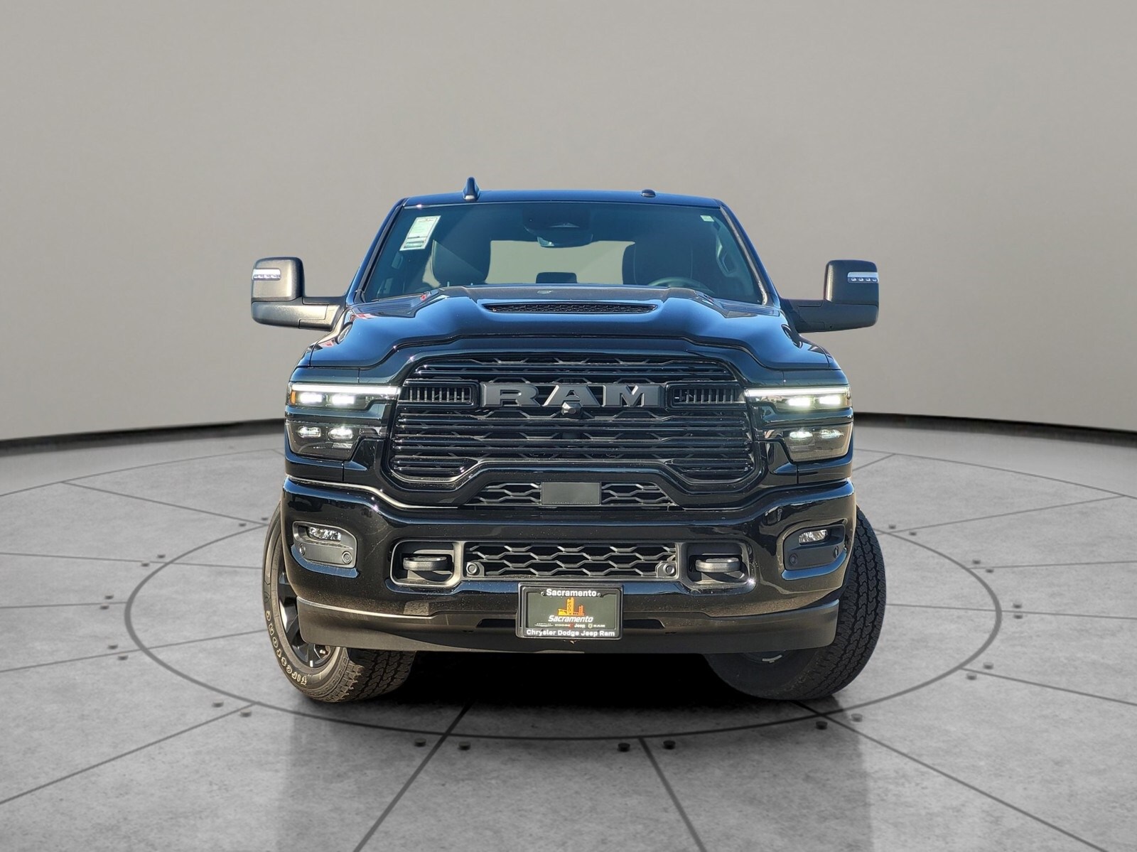 2025 Ram 3500 Laramie photo 2