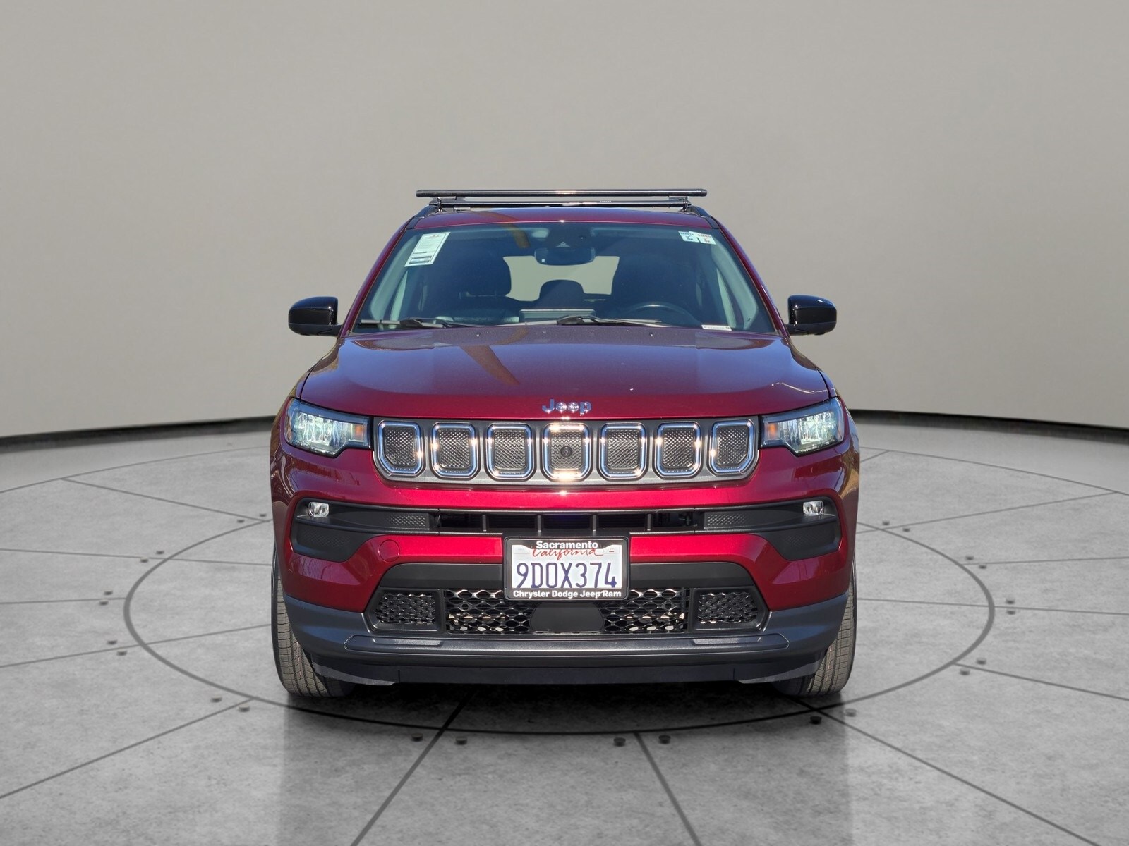 2022 Jeep Compass Latitude photo 2