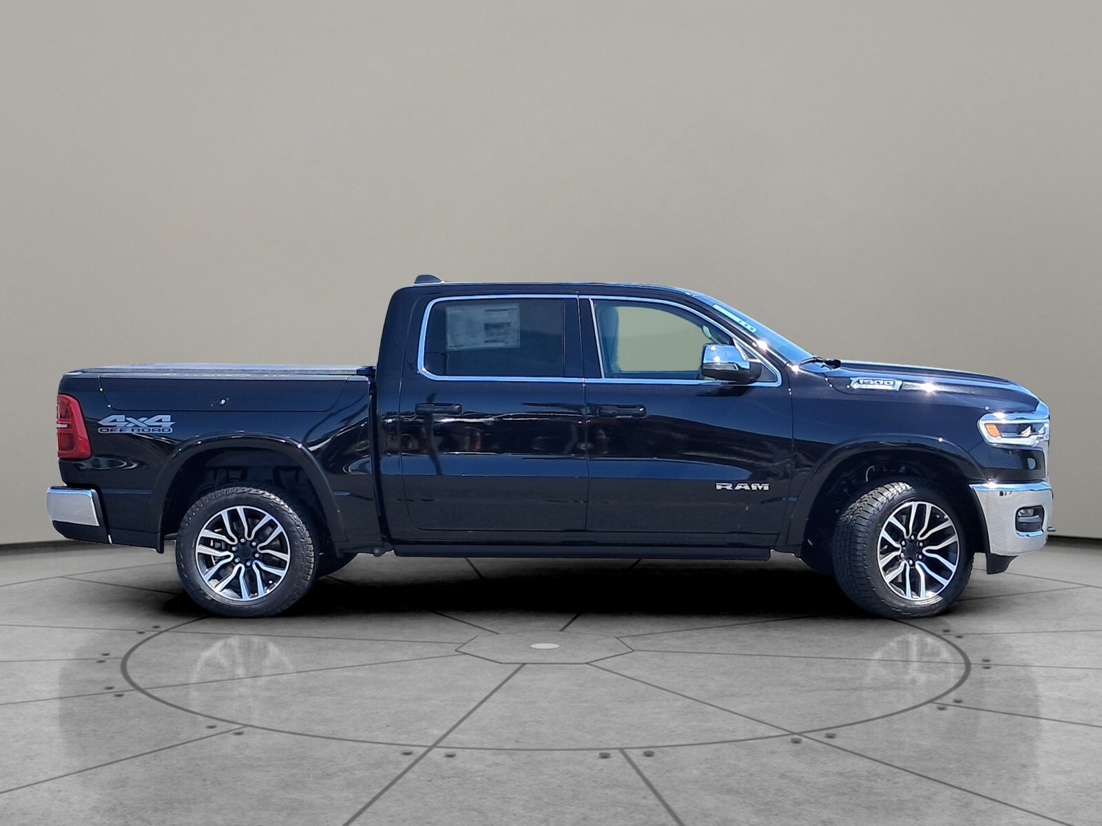 2025 Ram 1500 Limited photo 4