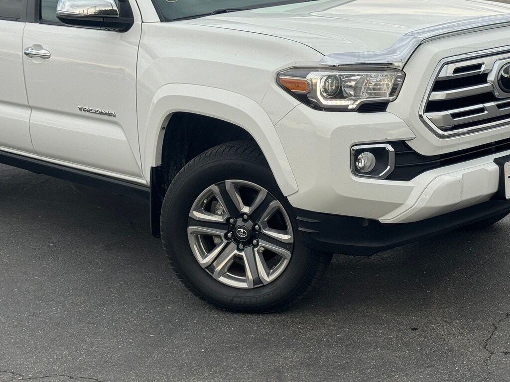 Used 2018 Toyota Tacoma Limited Truck