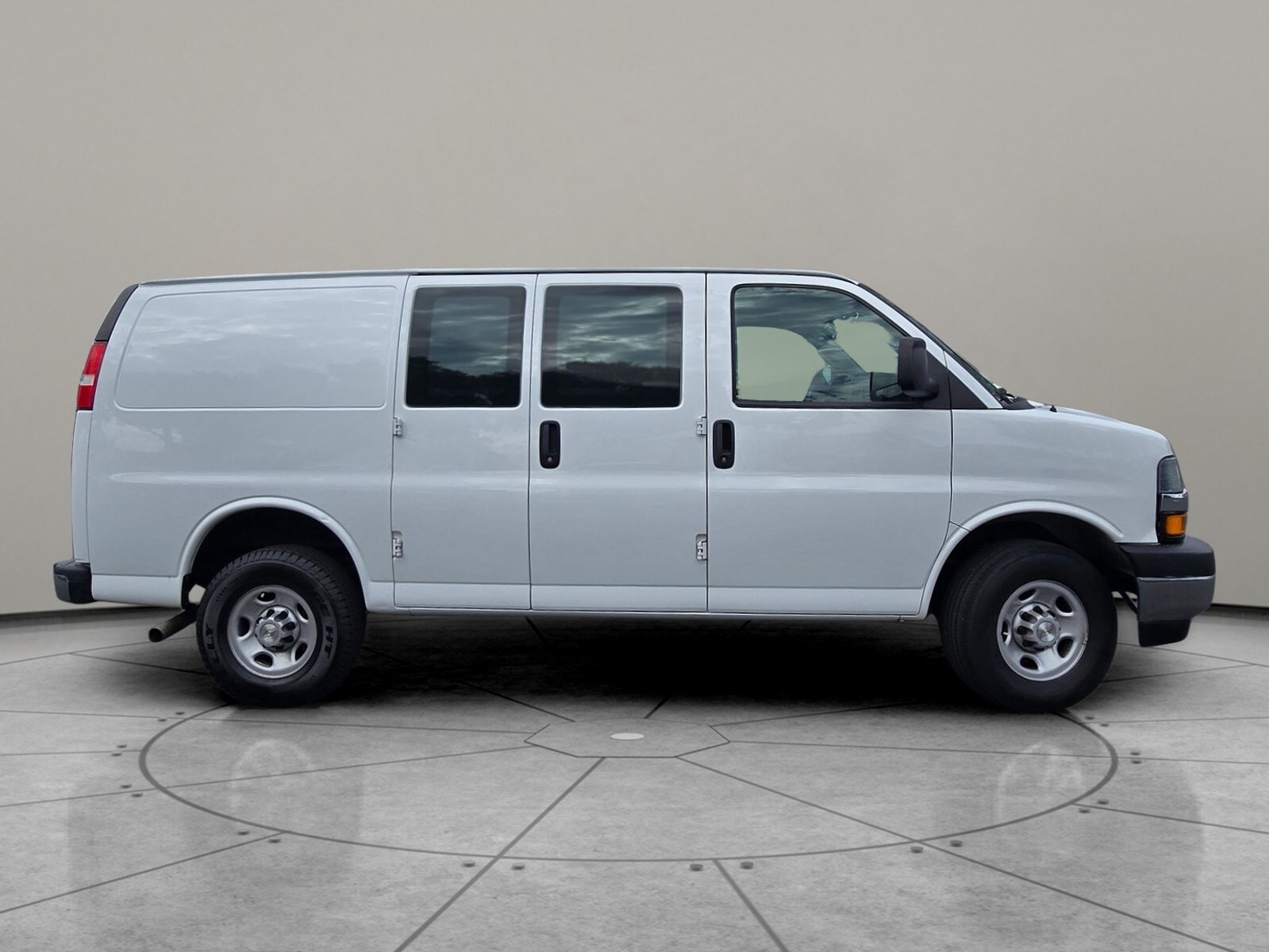 2023 Chevrolet Express 2500 Work Van photo 2