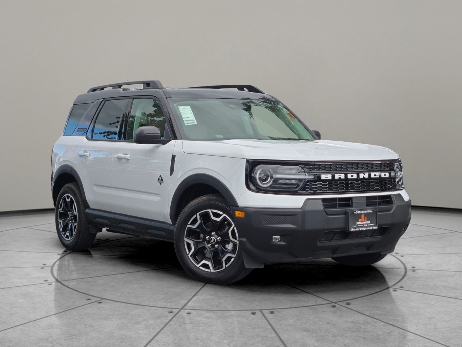 2025 Ford Bronco Sport Outer Banks's photo