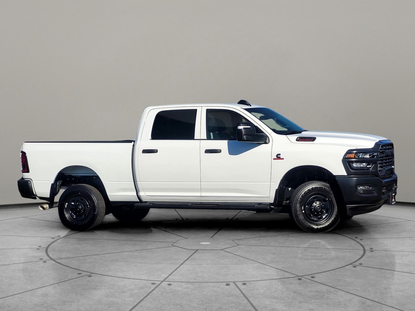 2025 Ram 2500 Tradesman photo 3