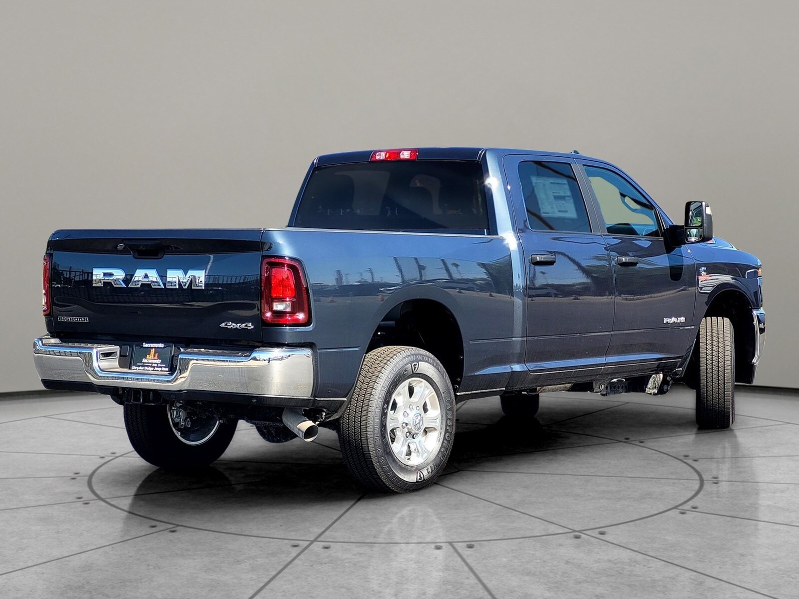 2025 Ram 2500 Big Horn photo 4