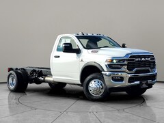 2025 Ram 3500 Chassis Cab 3500 TRADESMAN CHASSIS REGULAR CAB 4X4 84' CA Pickup