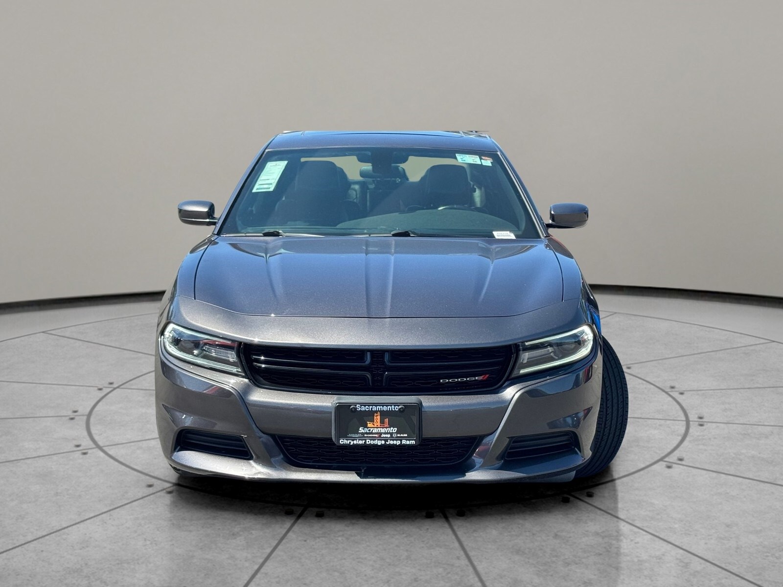 2021 Dodge Charger SXT photo 2