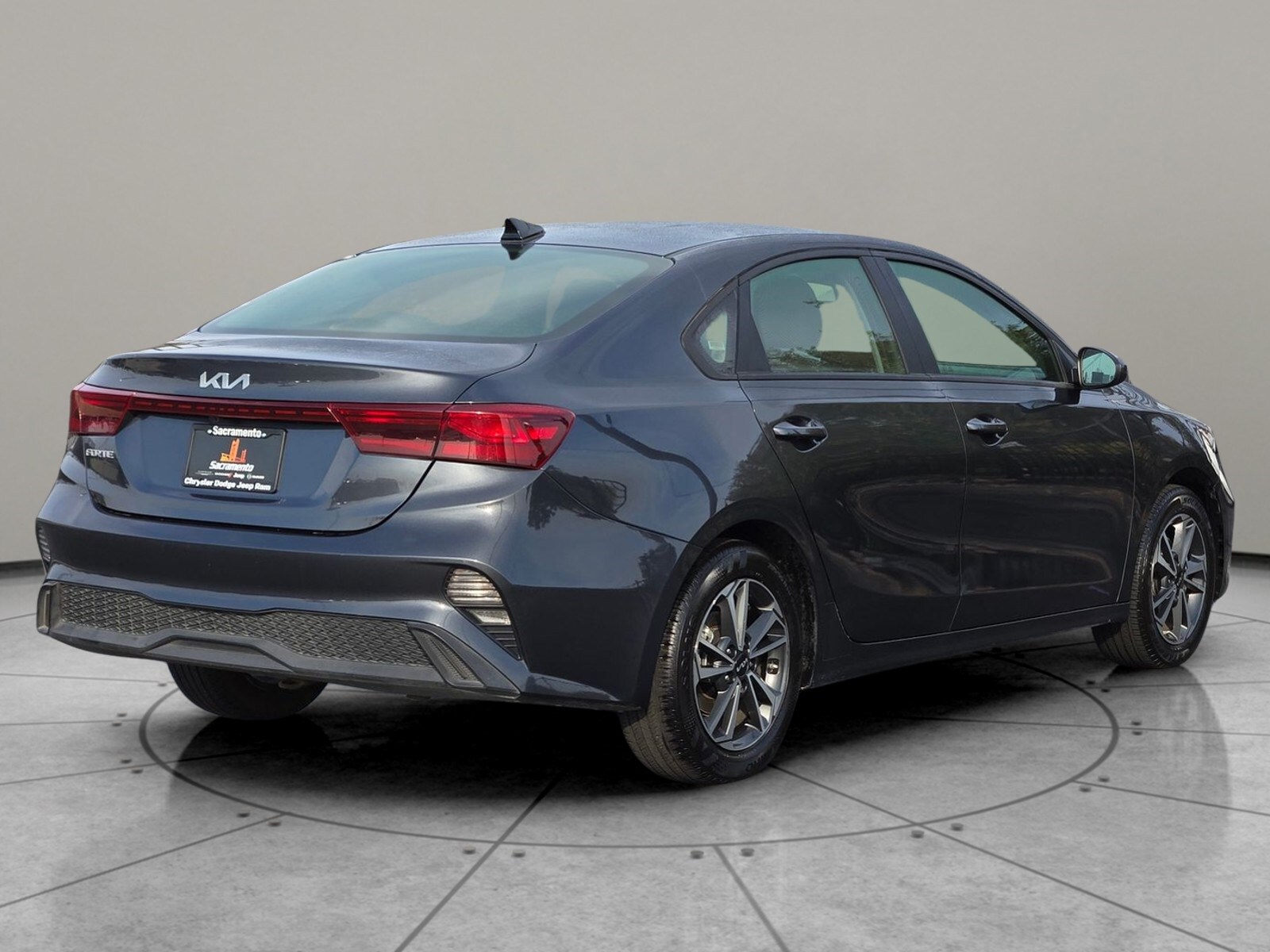2024 Kia Forte LXS photo 4