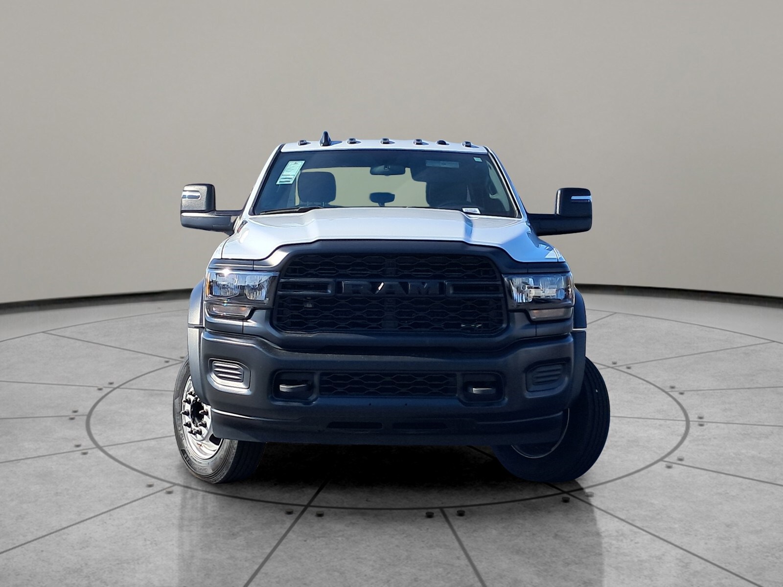 2024 Ram 5500 photo 2
