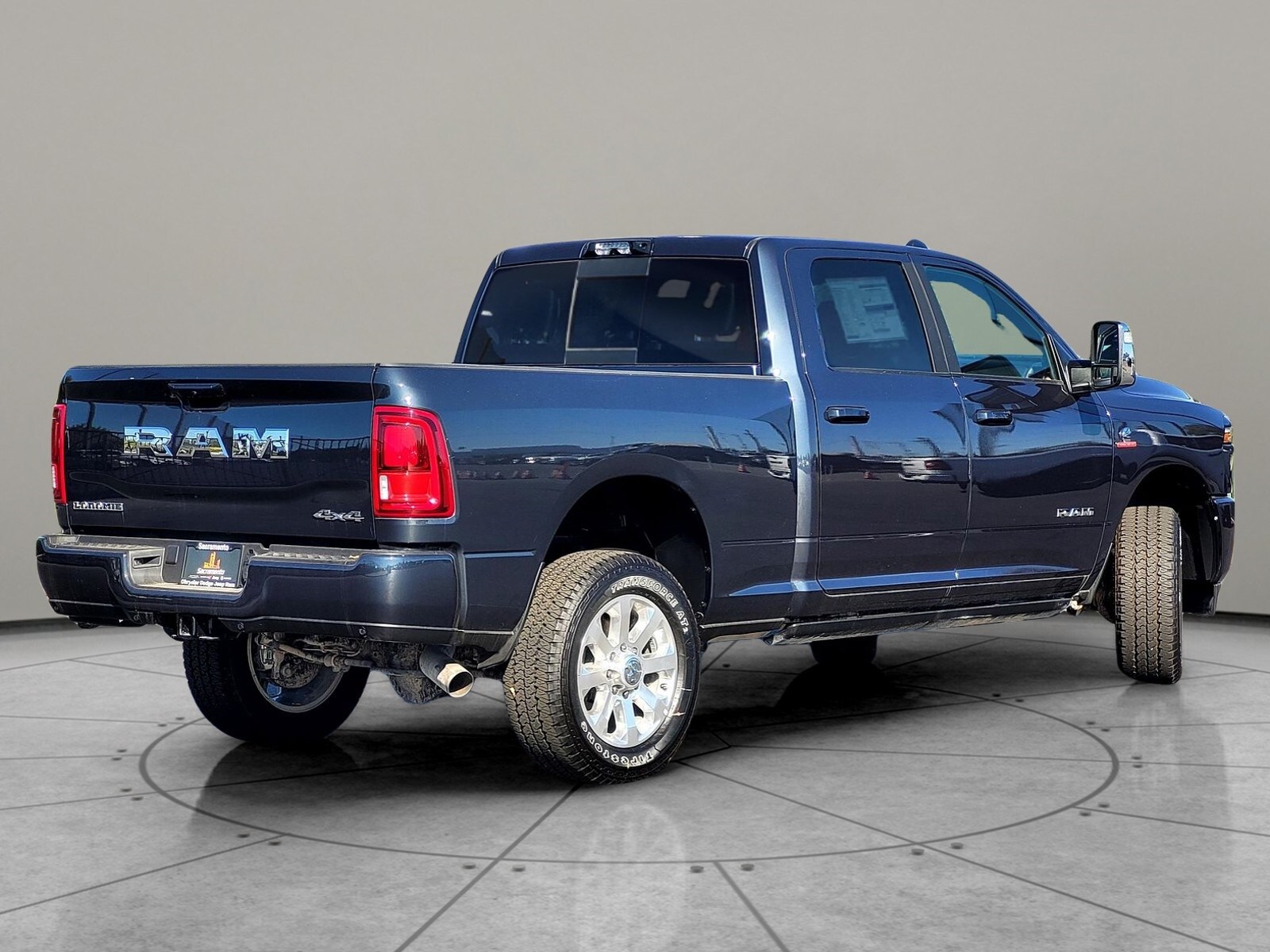 2025 Ram 2500 Laramie photo 4