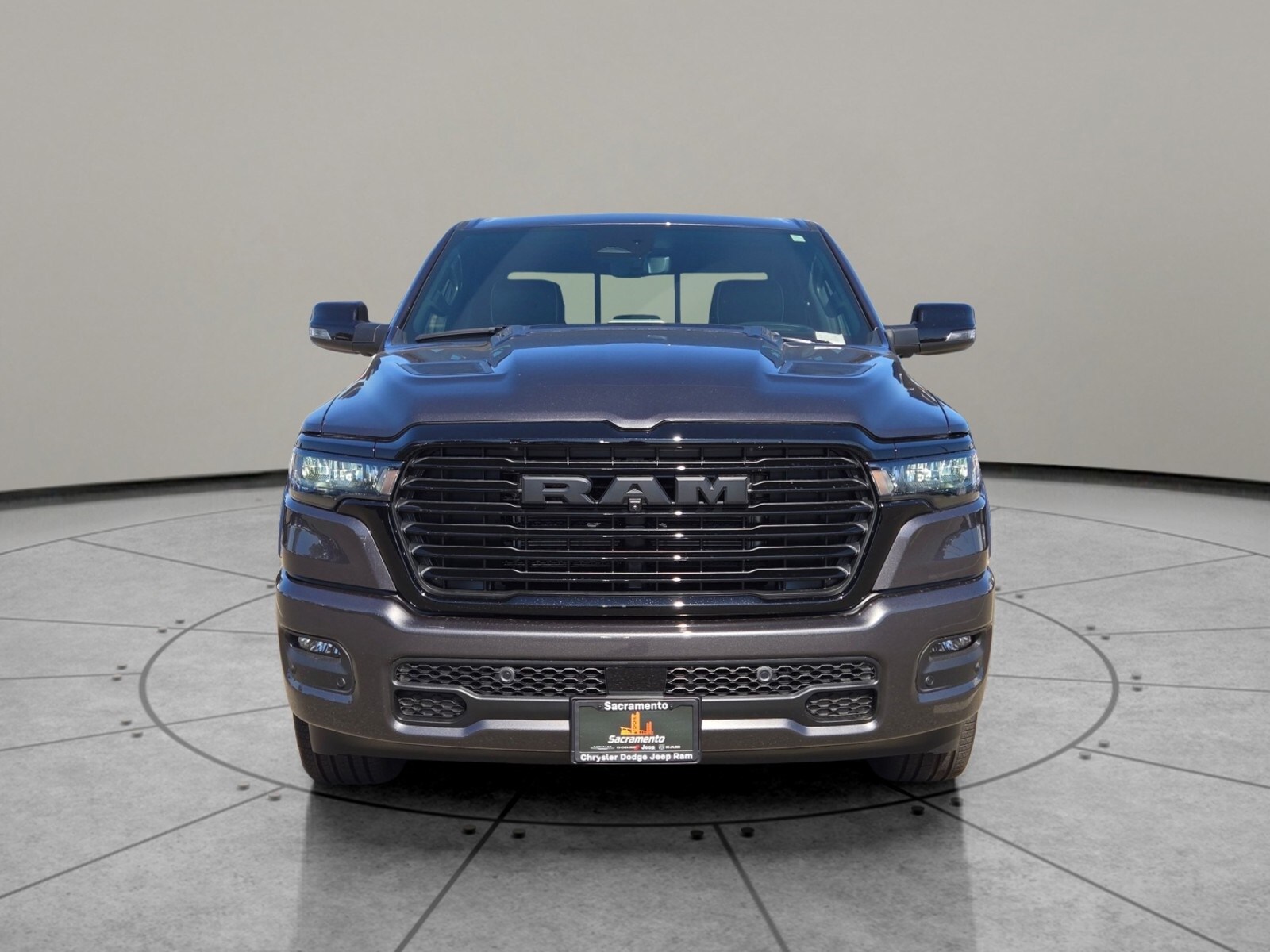 2026 Ram 1500 Laramie photo 2