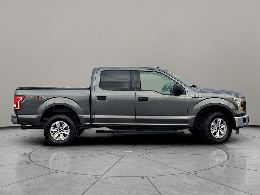 Used 2017 Ford F-150 XLT Truck