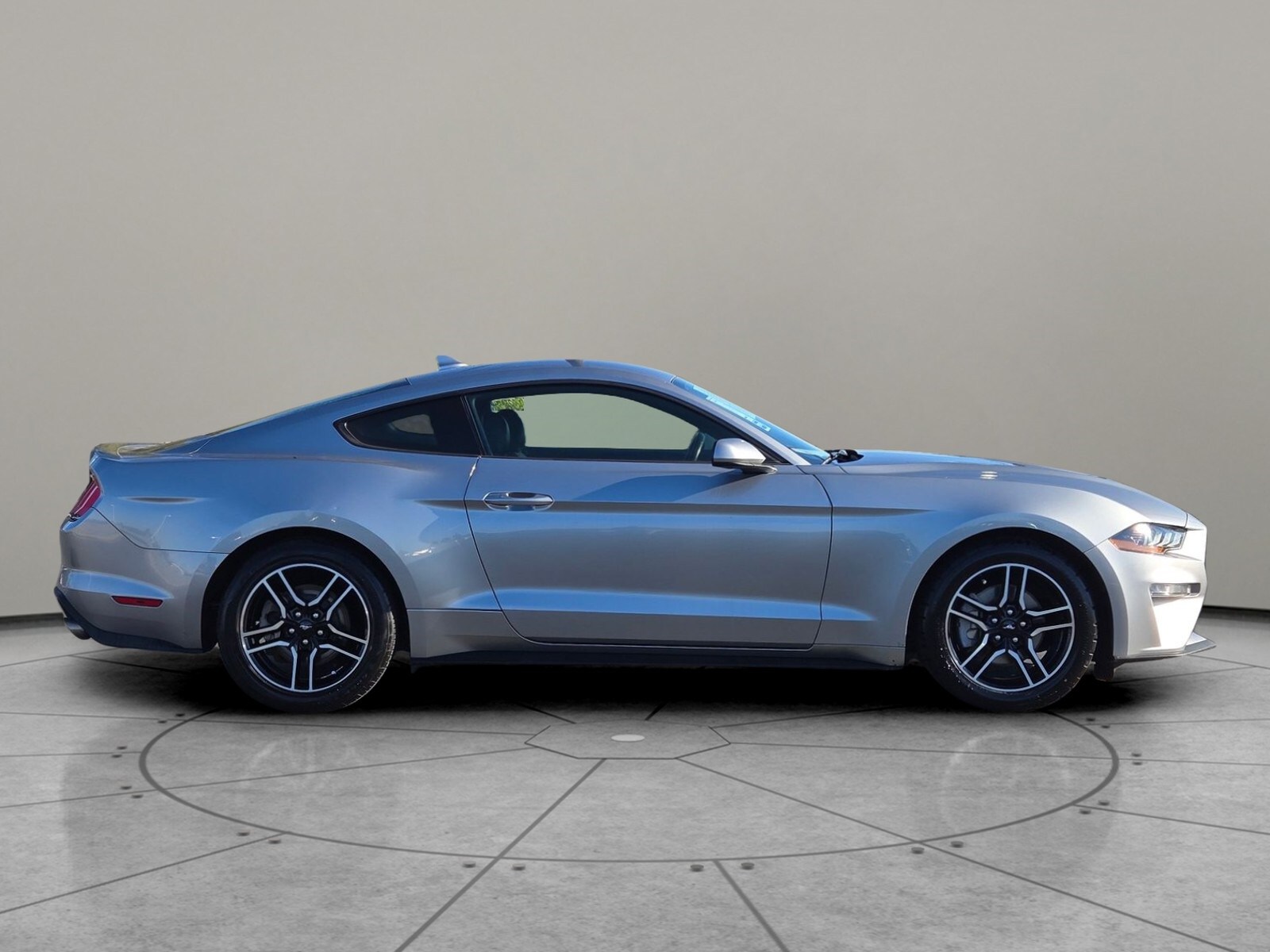 2023 Ford Mustang EcoBoost Premium photo 3