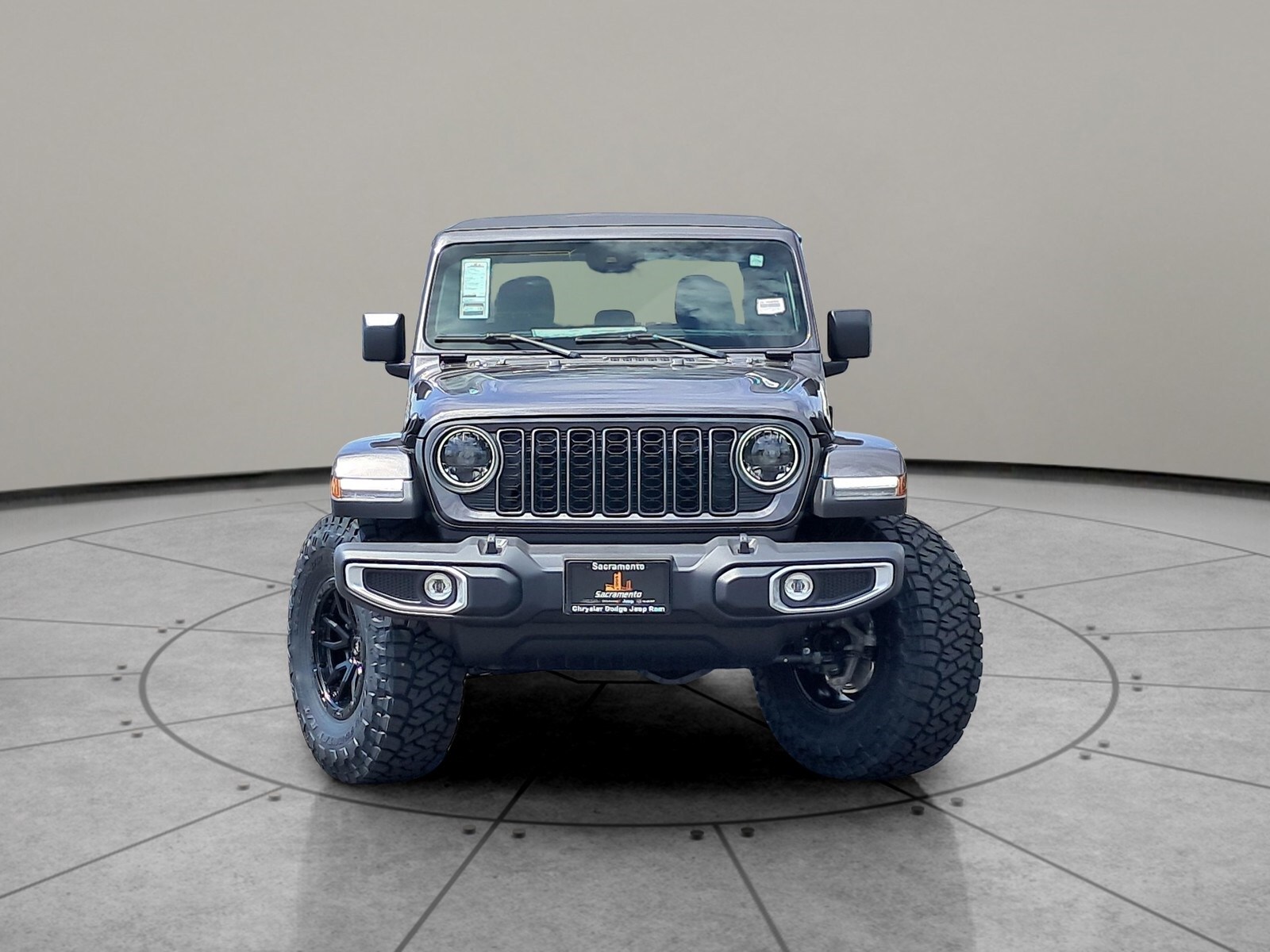 2025 Jeep Gladiator Sport S photo 2