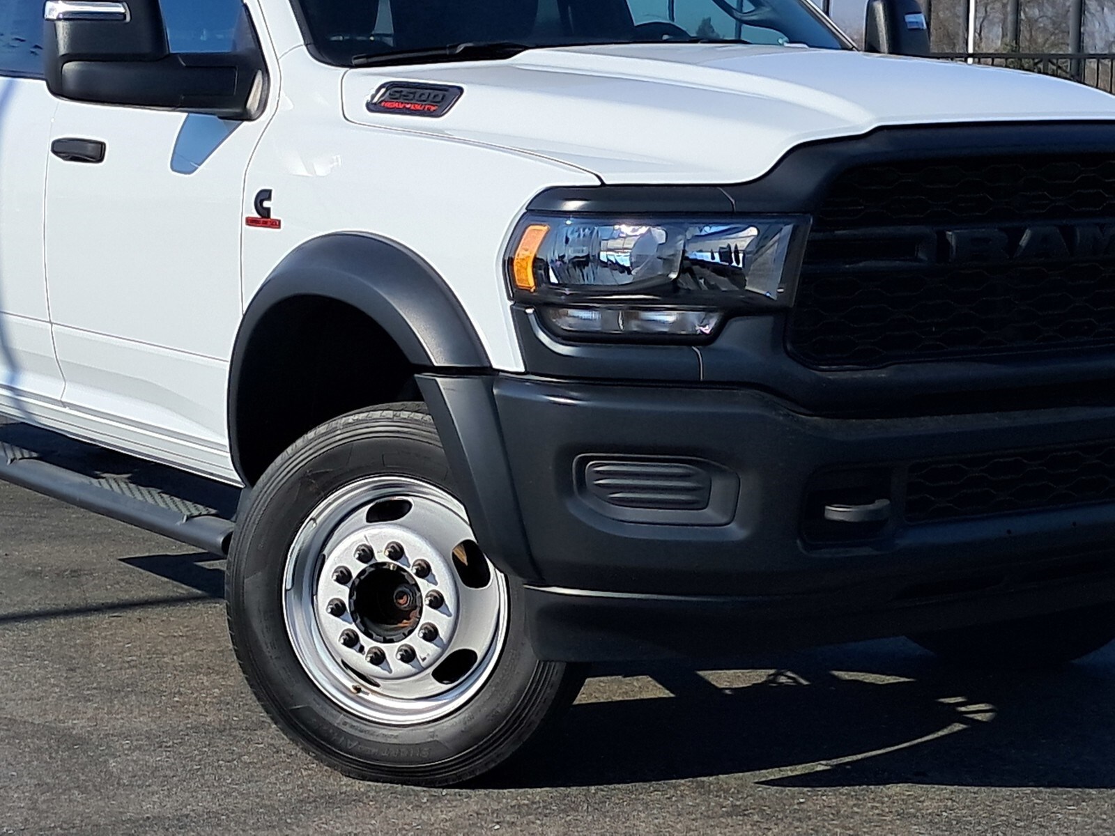 2024 Ram 5500 photo 3