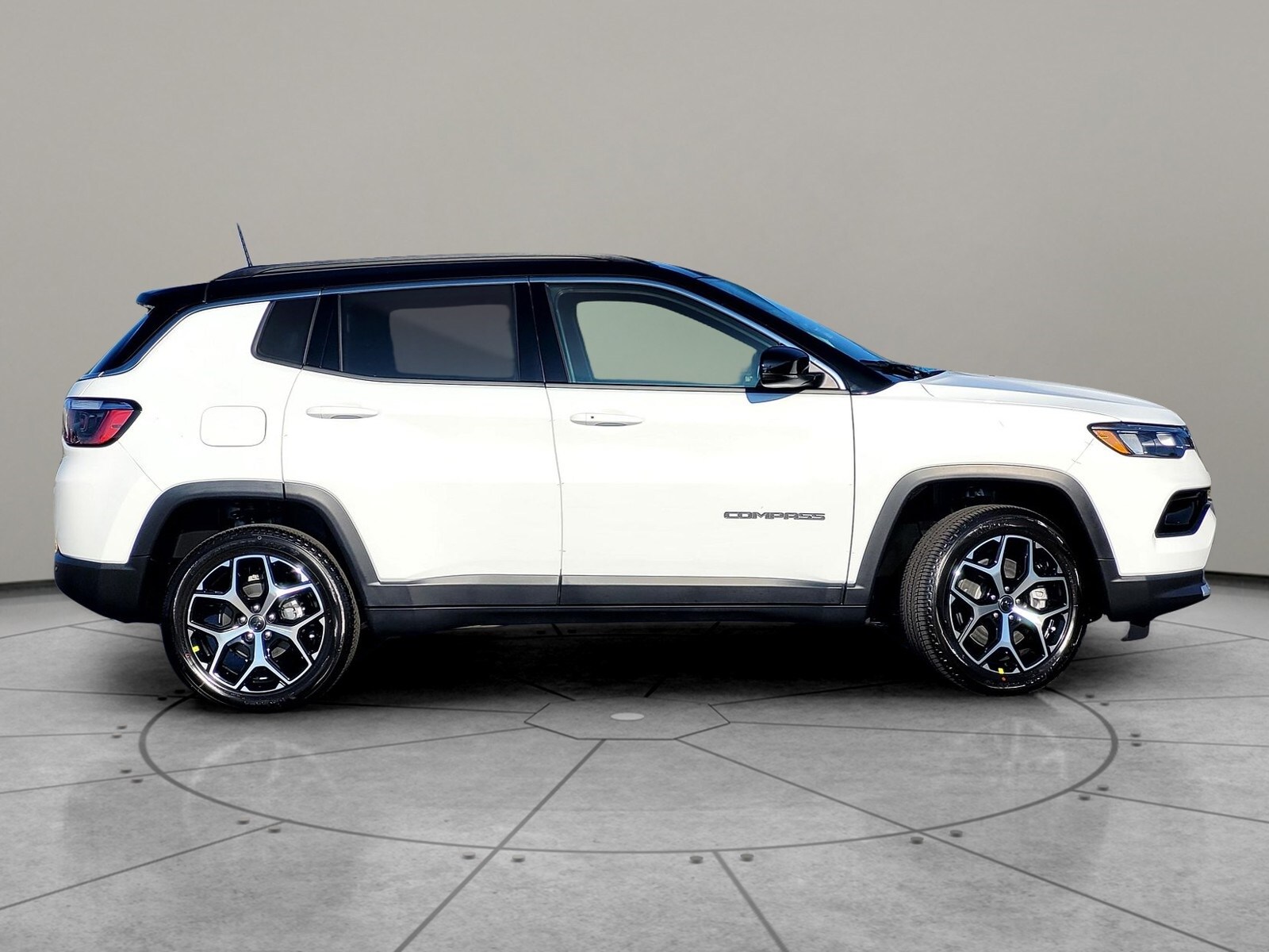 2026 Jeep Compass Limited photo 3