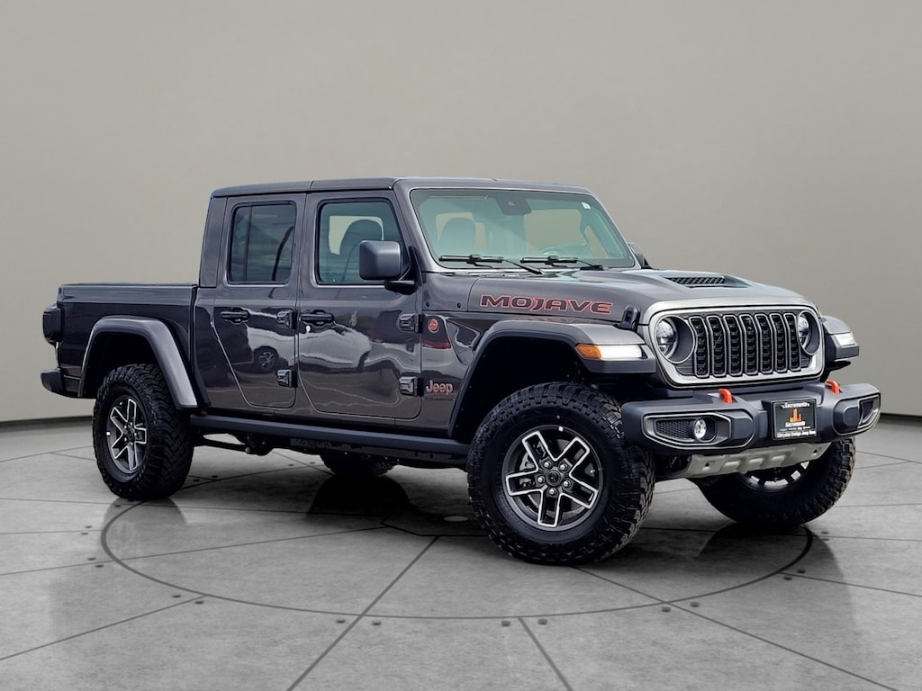 New 2025 Jeep Gladiator MOJAVE 4X4 Pickup
