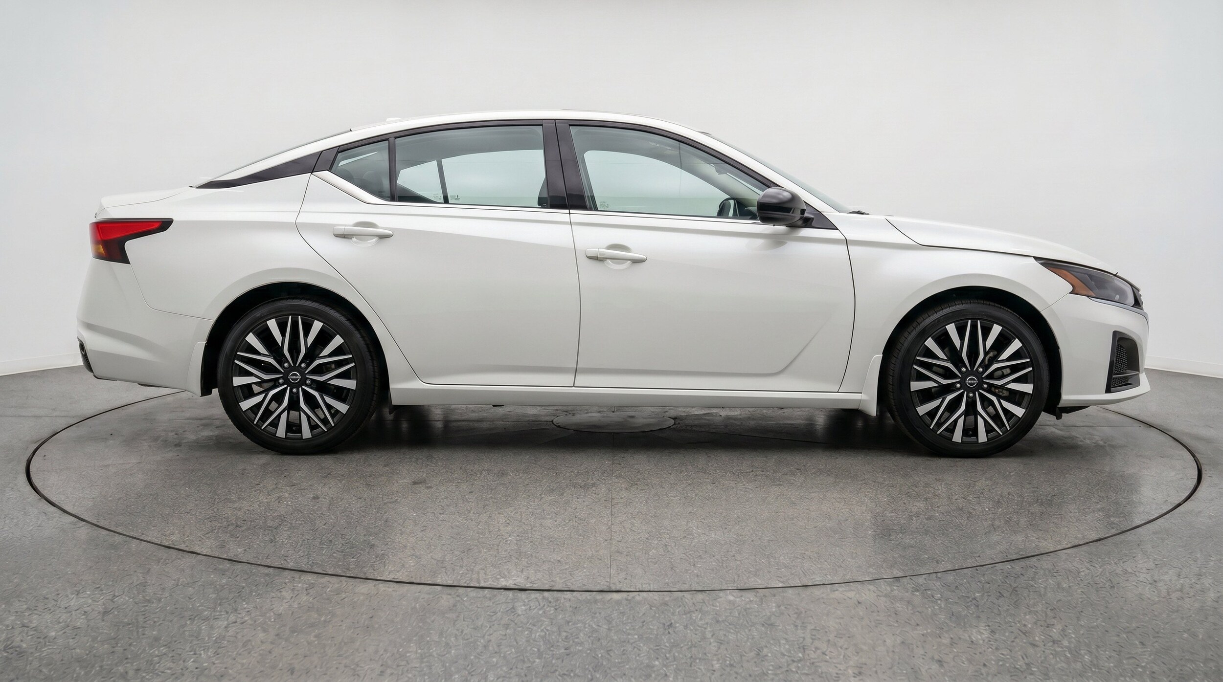 Thumbnail: 2025 Nissan Altima - 11