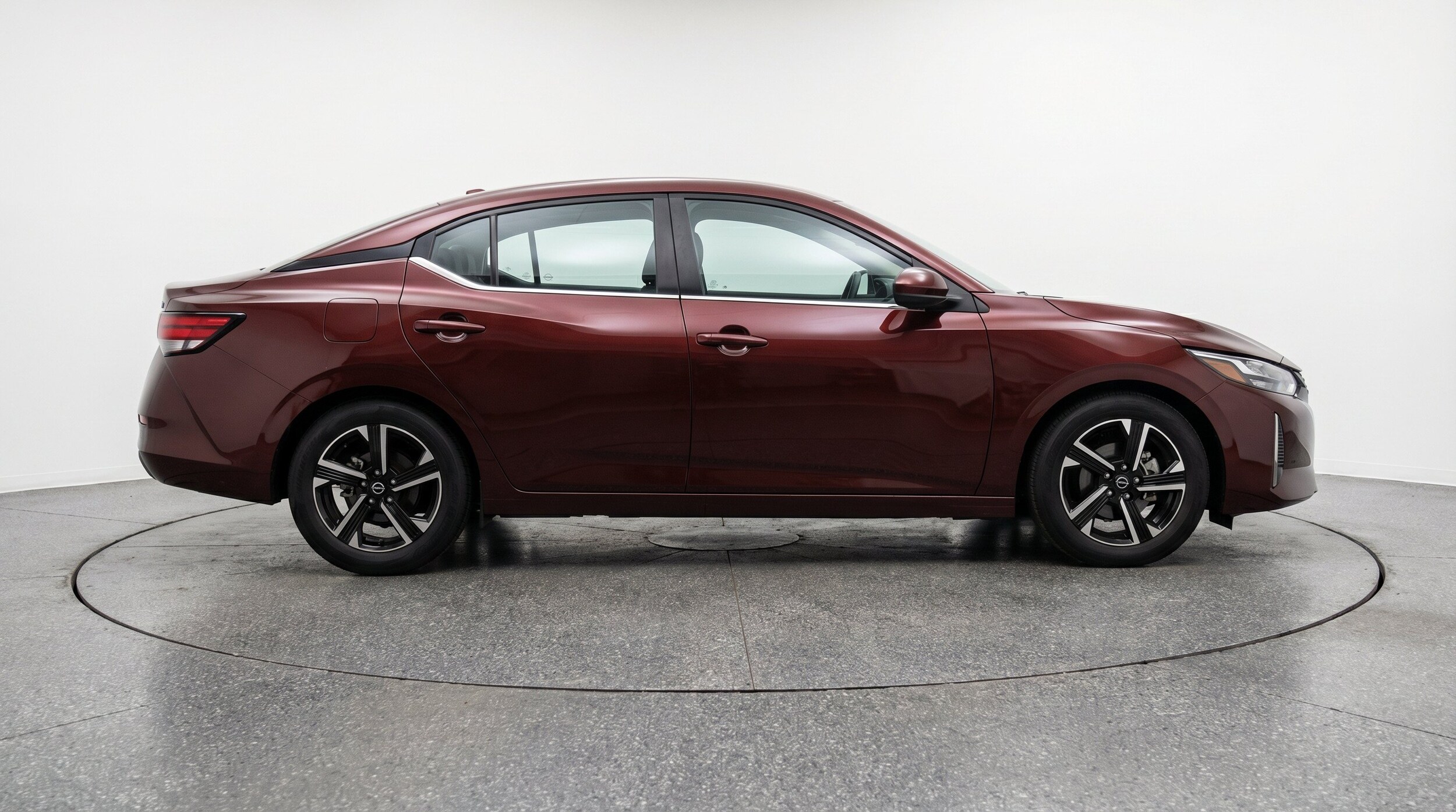 Thumbnail: 2025 Nissan Sentra - 11