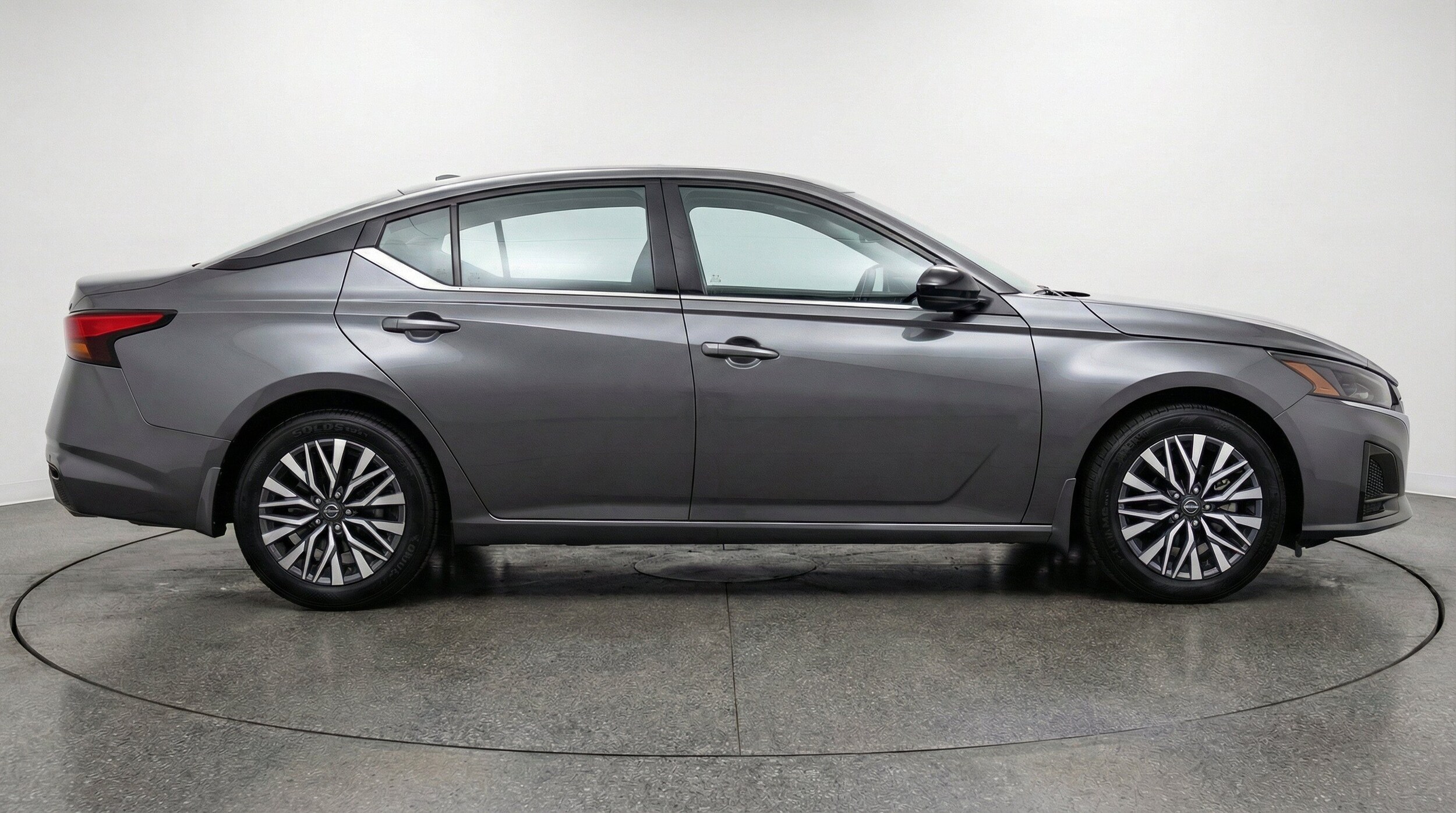 Thumbnail: 2025 Nissan Altima - 11