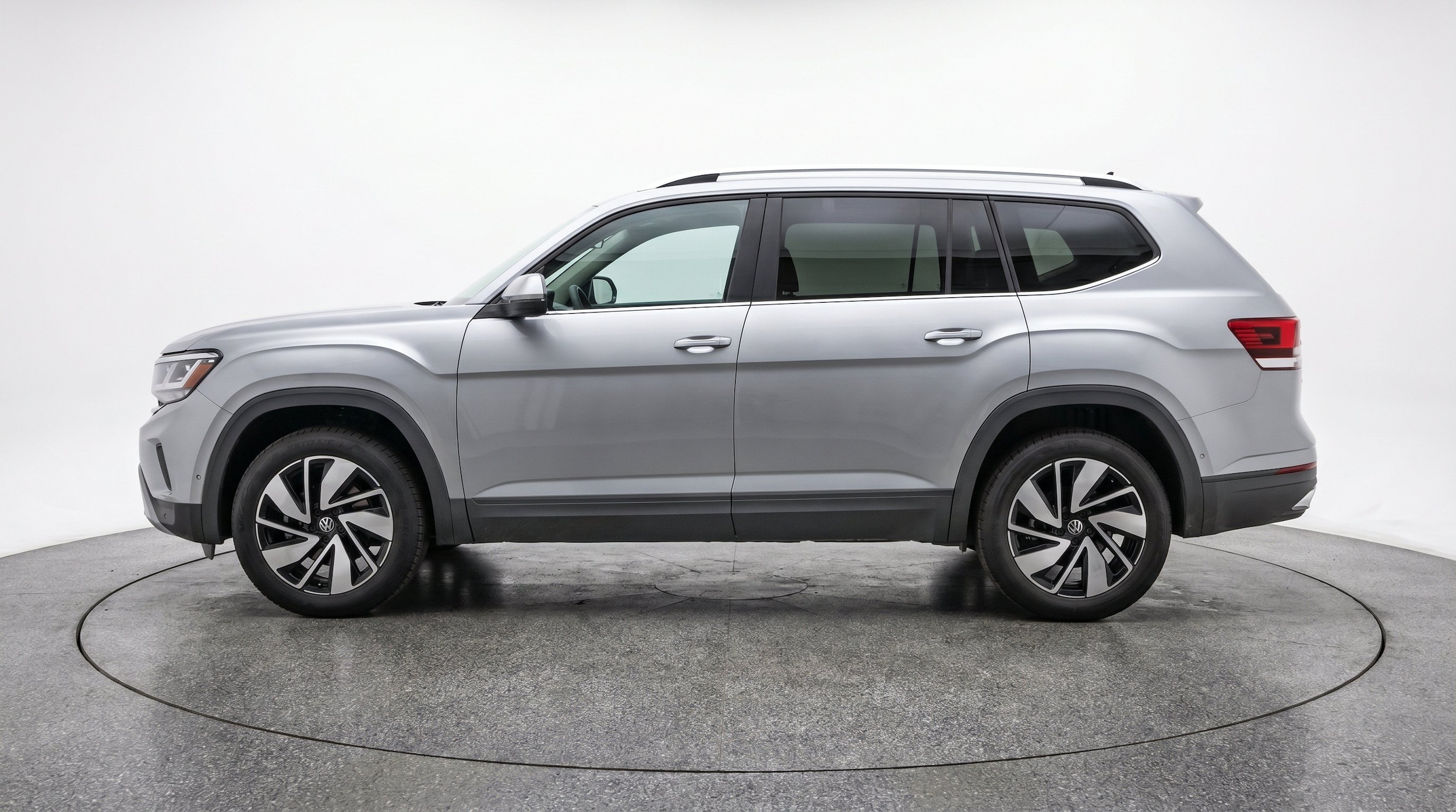 Thumbnail: 2026 Volkswagen Atlas - 5