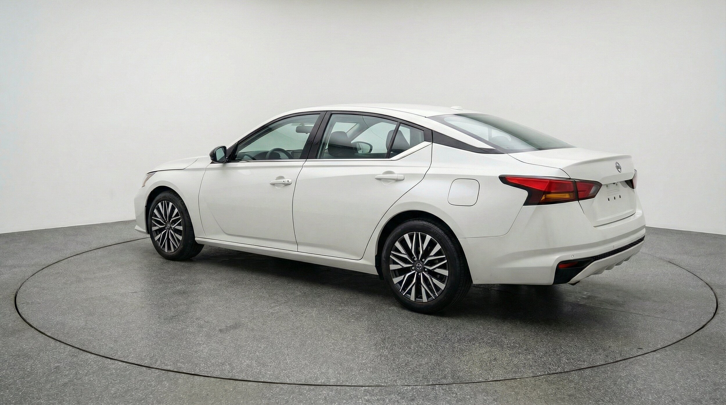 Thumbnail: 2026 Nissan Altima - 6