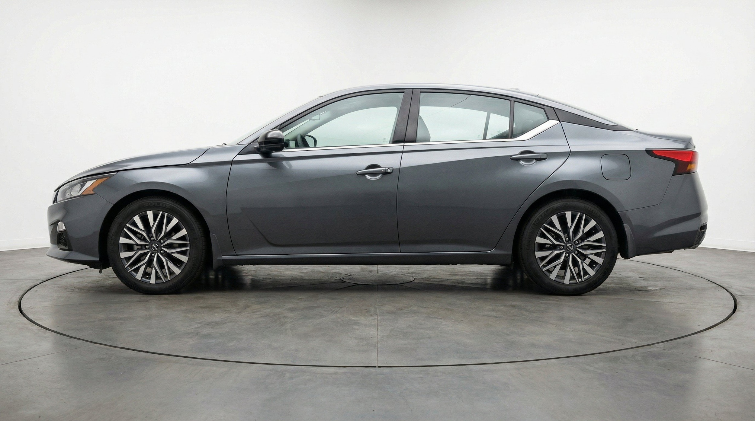 Thumbnail: 2025 Nissan Altima - 5