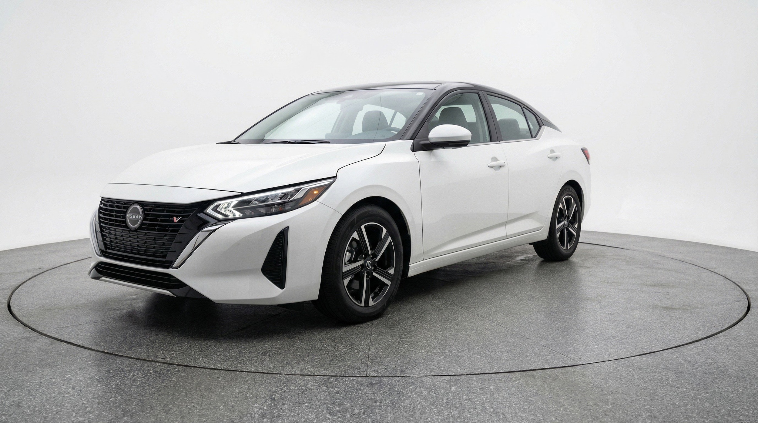 Thumbnail: 2025 Nissan Sentra - 3