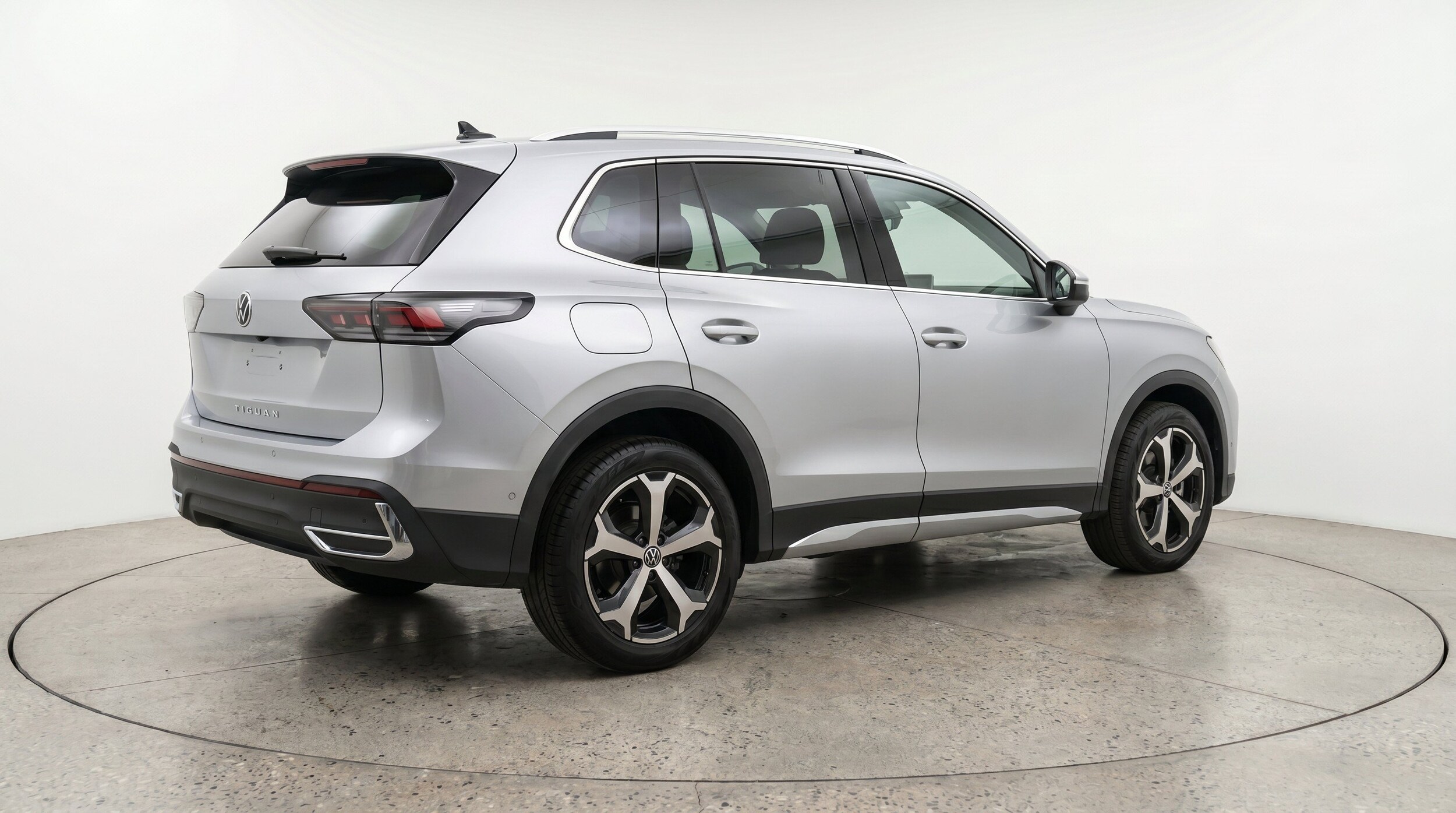 Thumbnail: 2026 Volkswagen Tiguan - 9