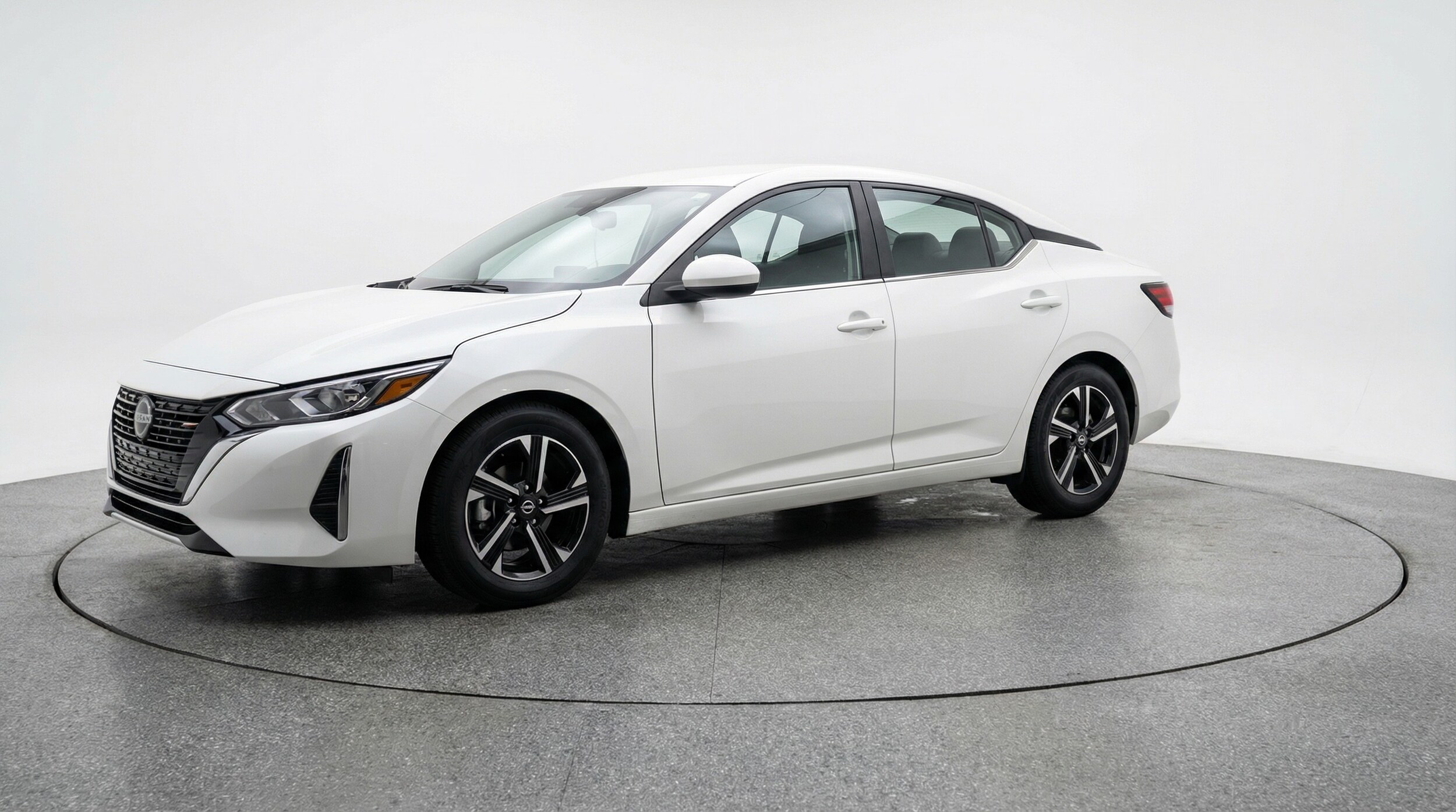 Thumbnail: 2025 Nissan Sentra - 3