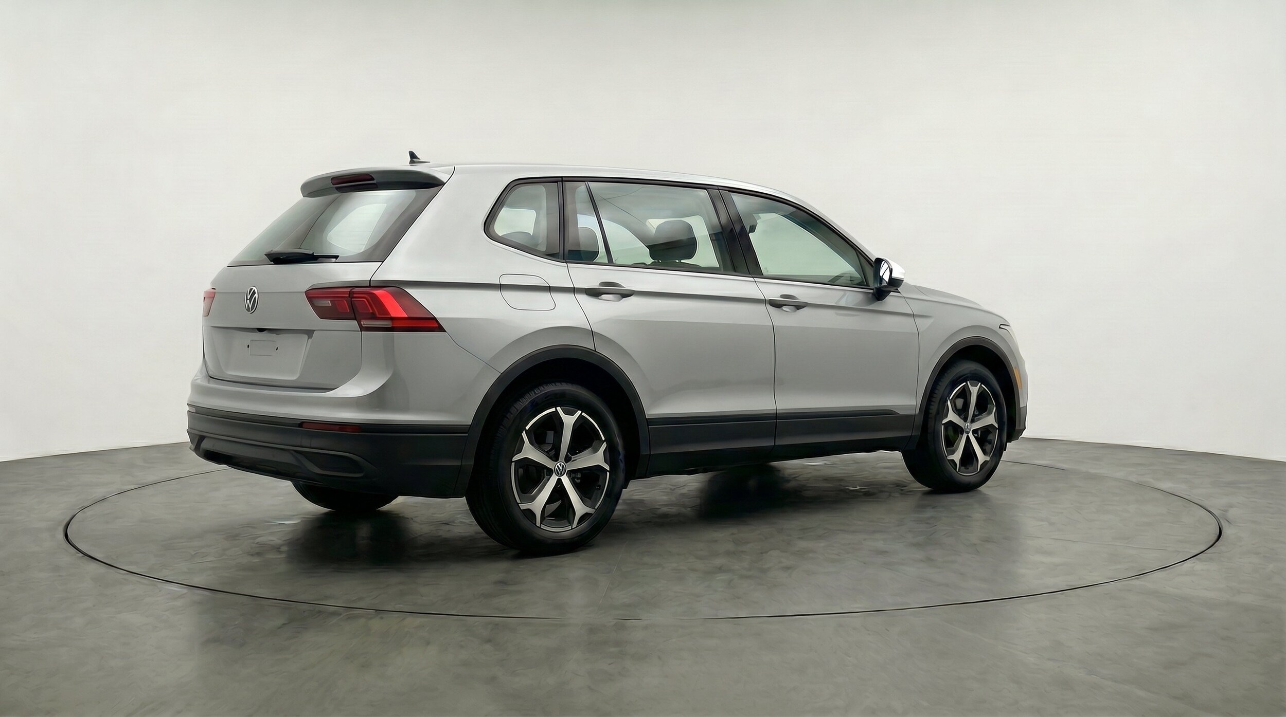 Thumbnail: 2026 Volkswagen Tiguan - 9