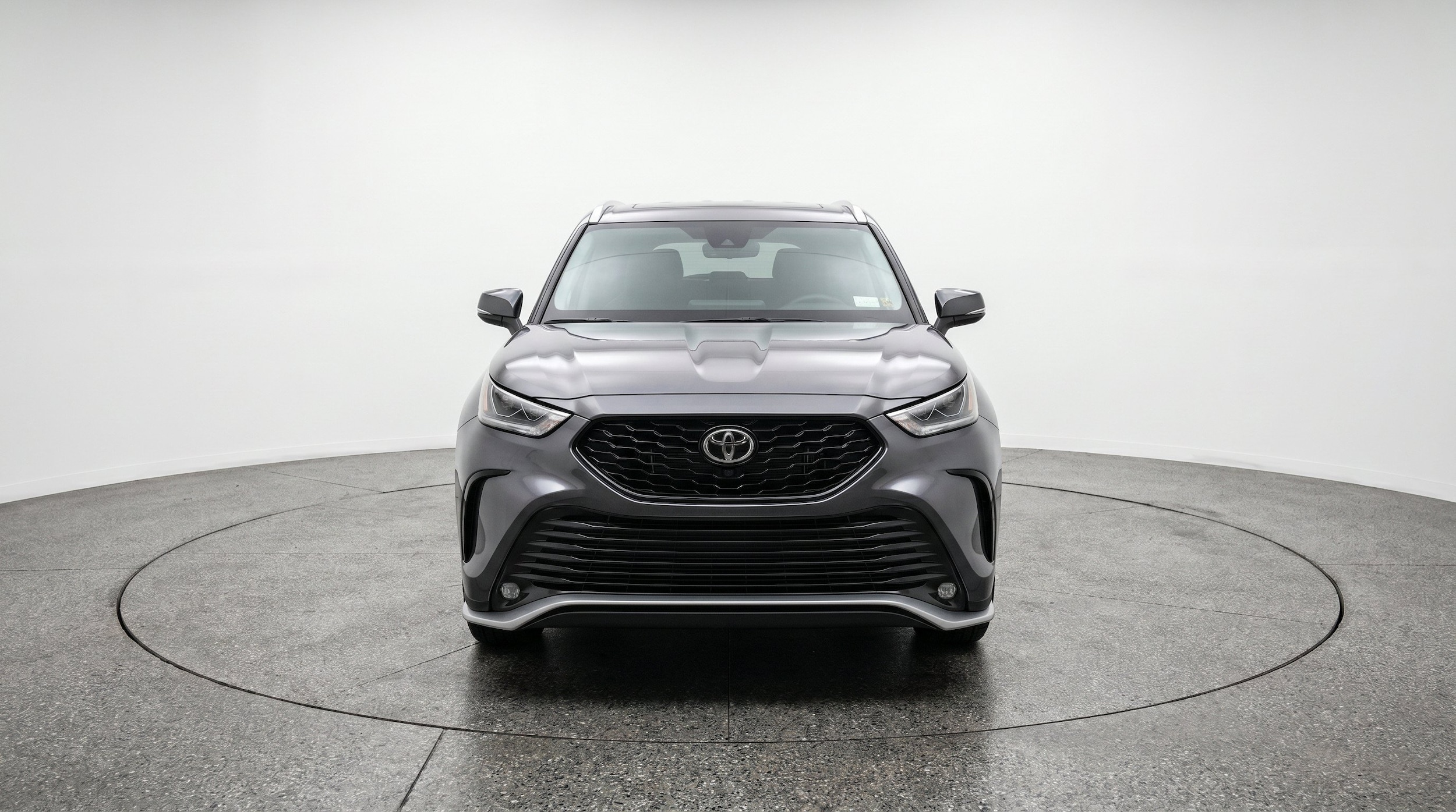 Thumbnail: 2025 Toyota Highlander - 2