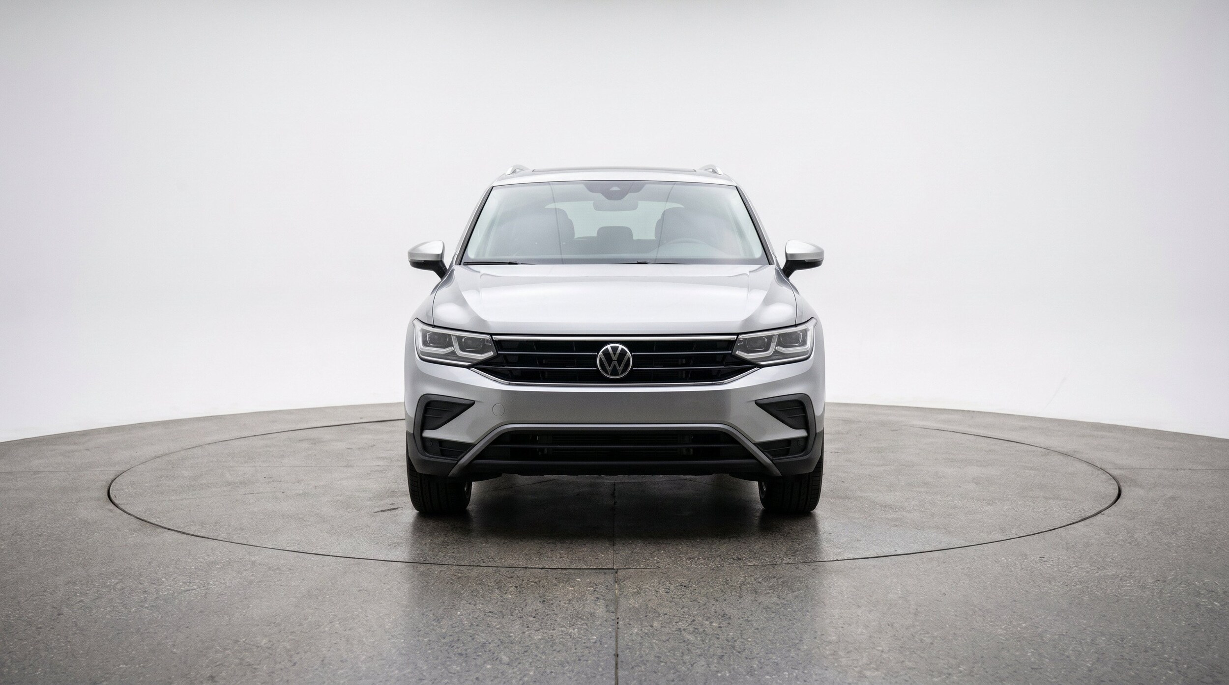 Thumbnail: 2026 Volkswagen Tiguan - 2