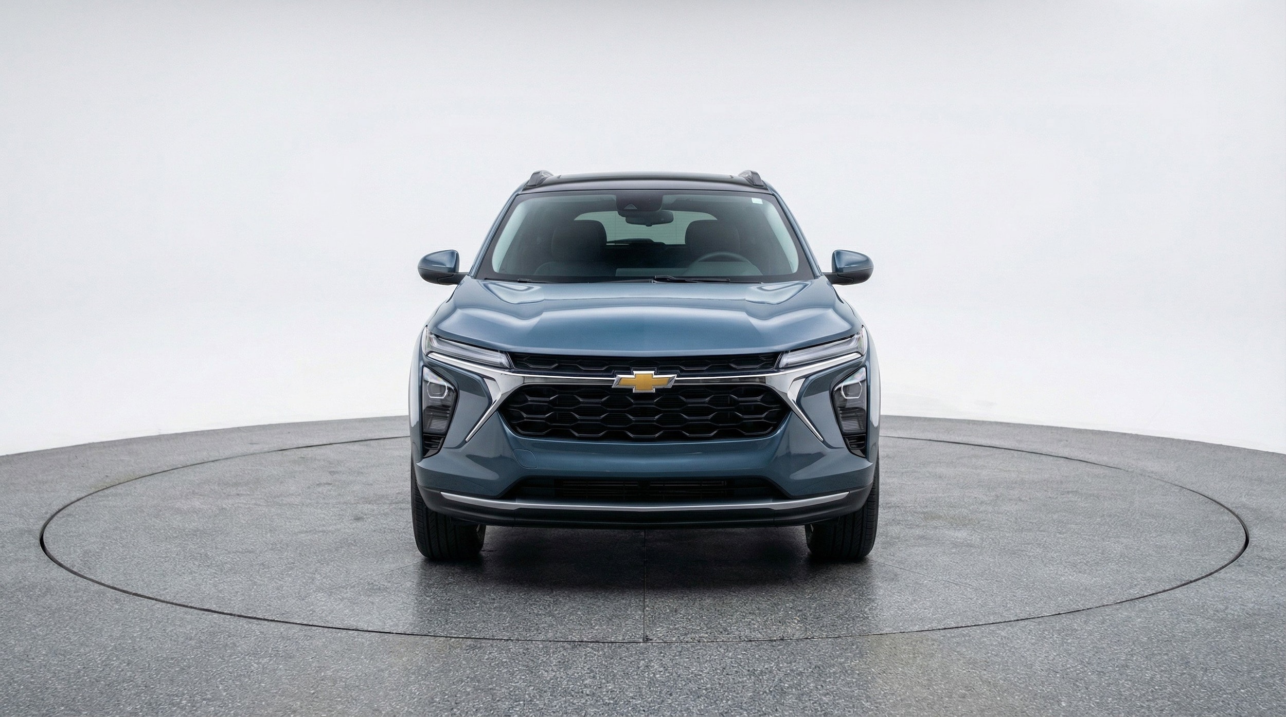 Thumbnail: 2025 Chevrolet Trax - 2