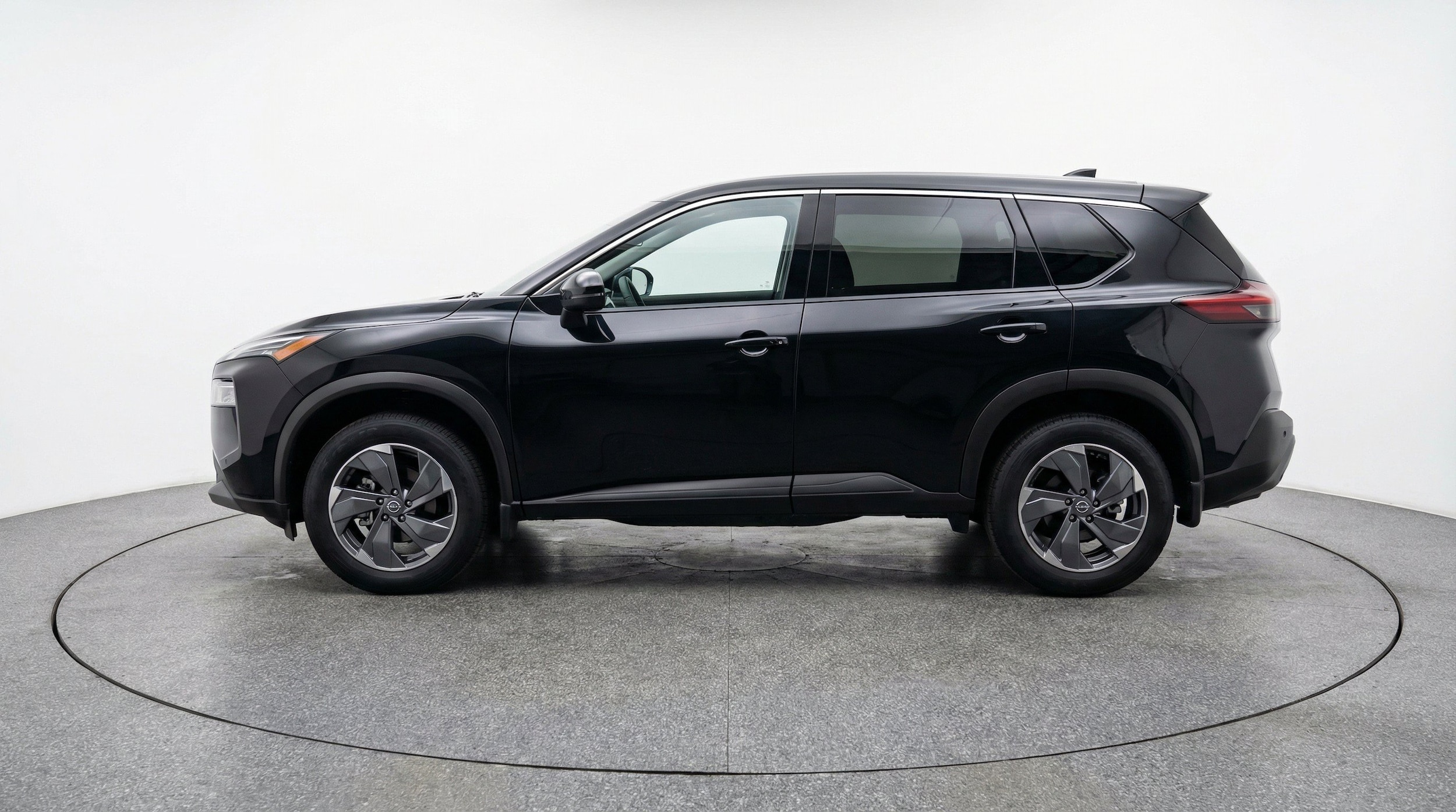 Thumbnail: 2025 Nissan Rogue - 5