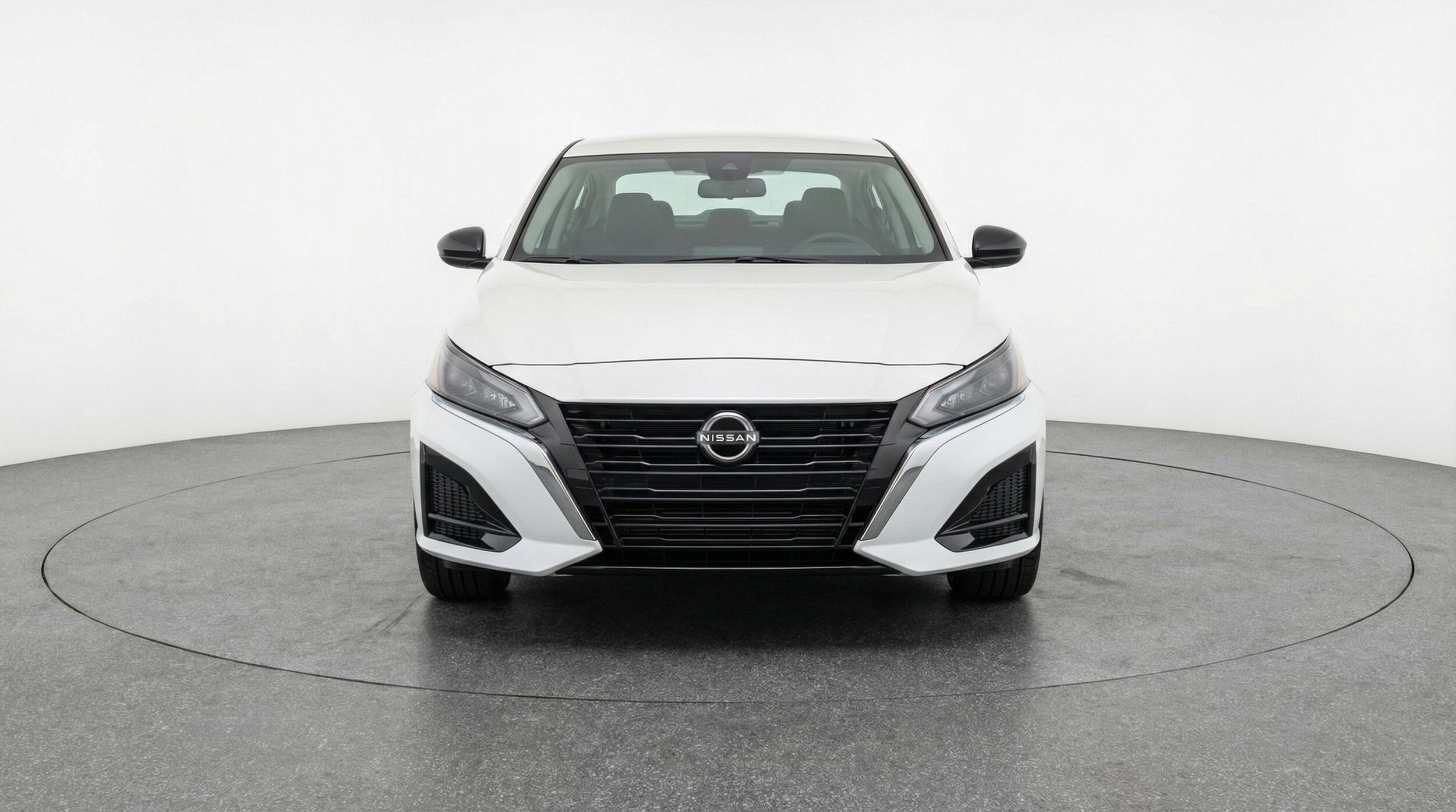 Thumbnail: 2025 Nissan Altima - 2