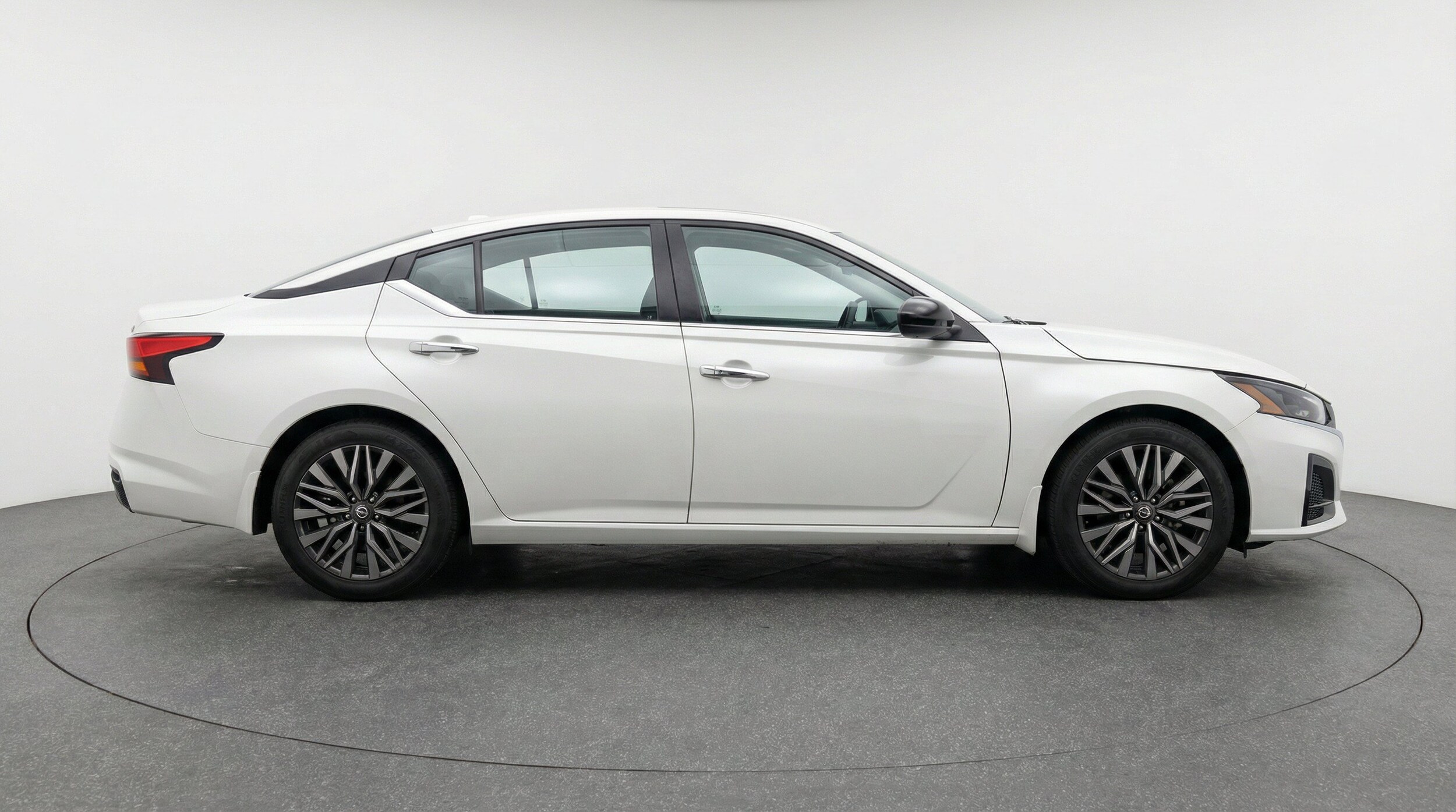Thumbnail: 2025 Nissan Altima - 11