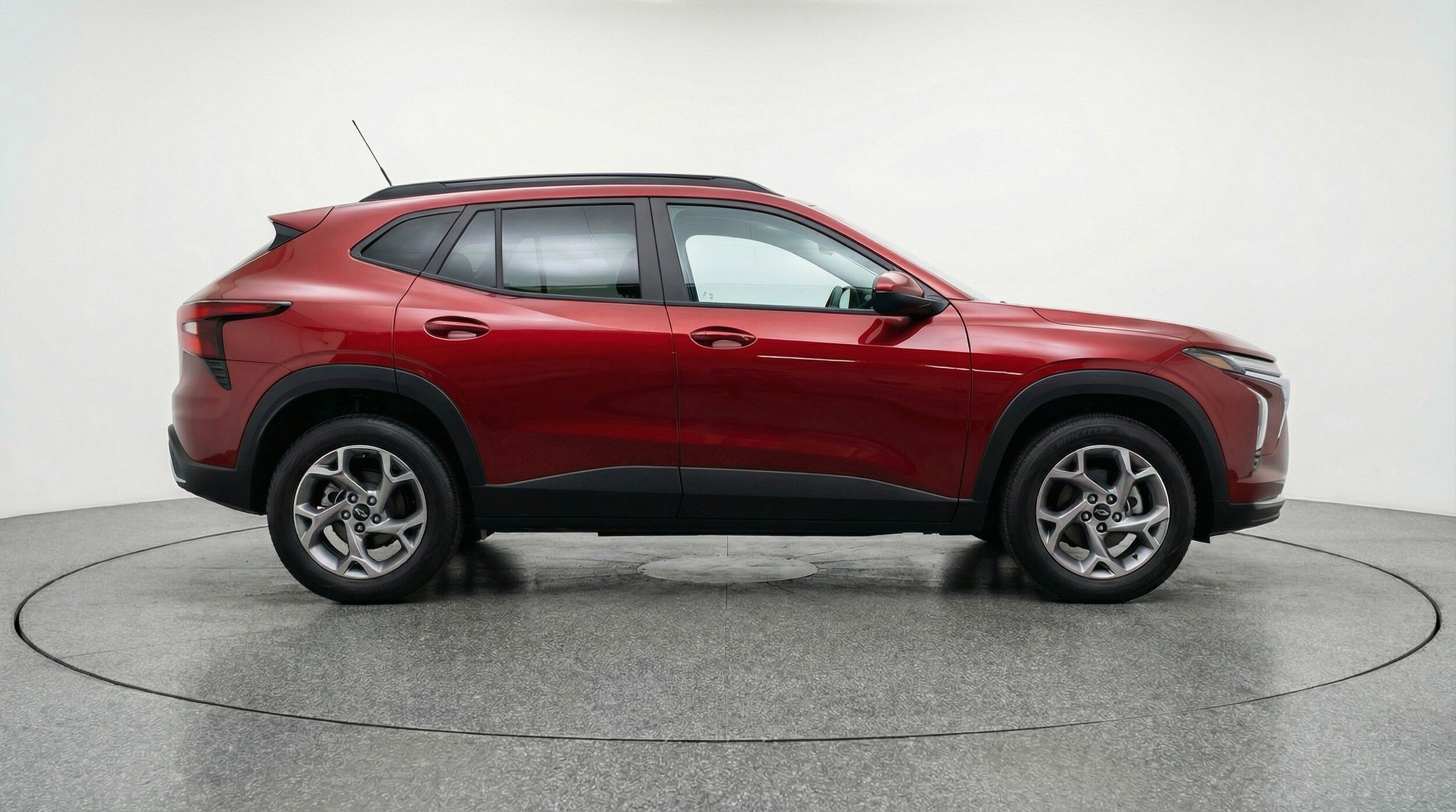 Thumbnail: 2025 Chevrolet Trax - 11