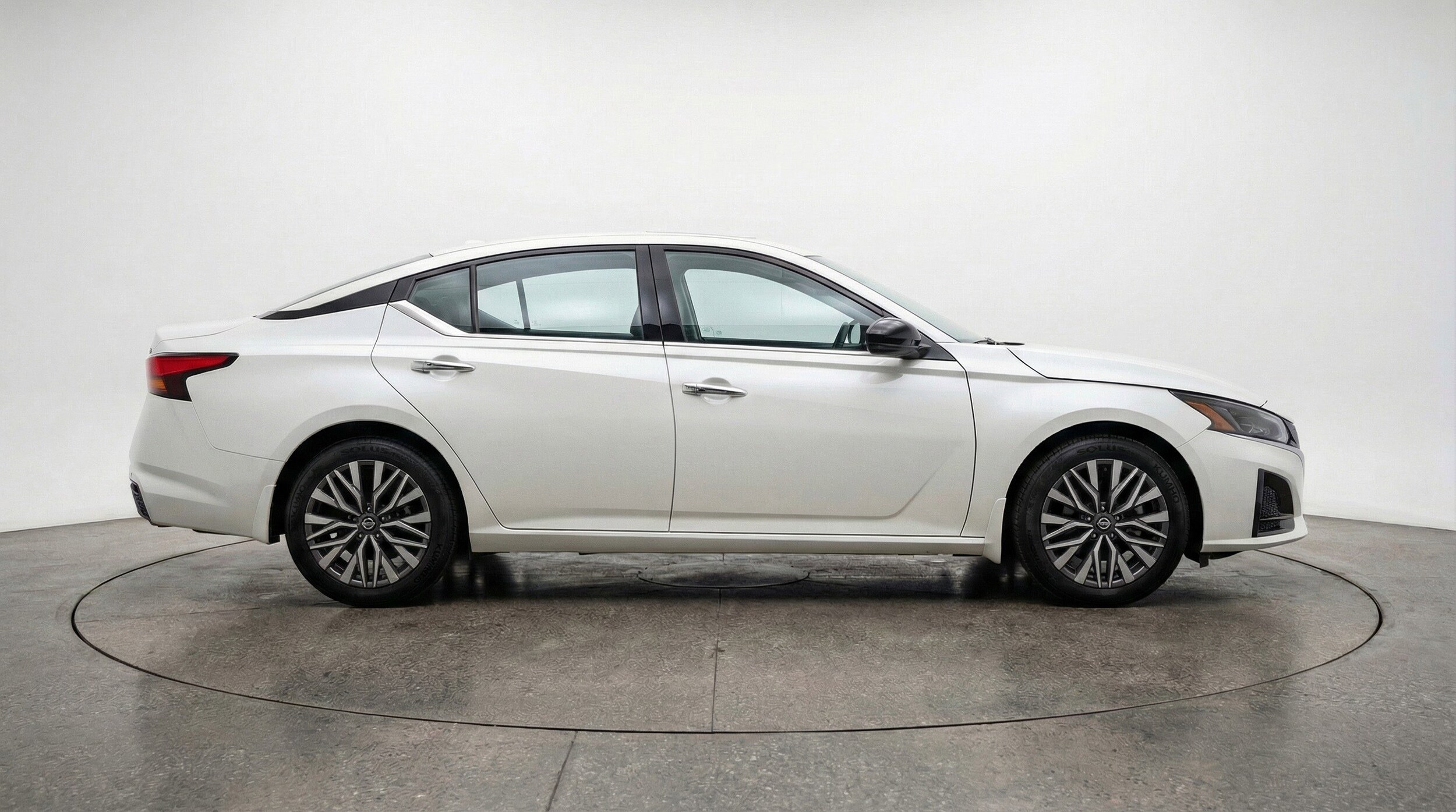Thumbnail: 2025 Nissan Altima - 11