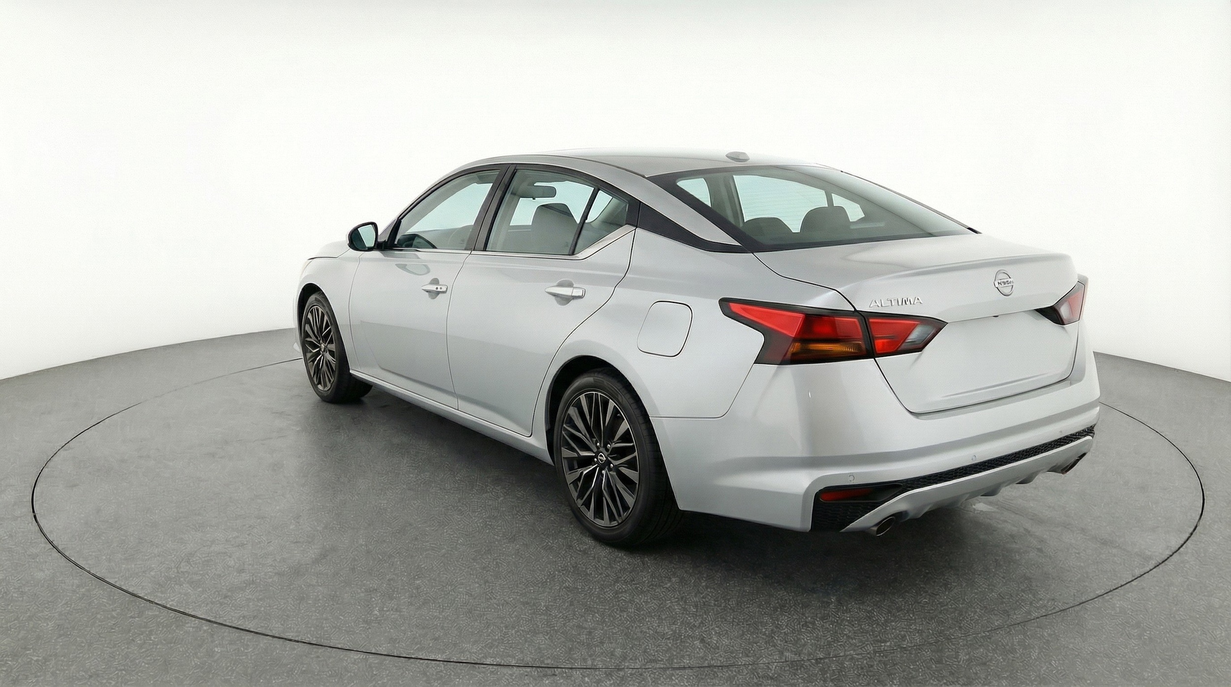 Thumbnail: 2025 Nissan Altima - 6