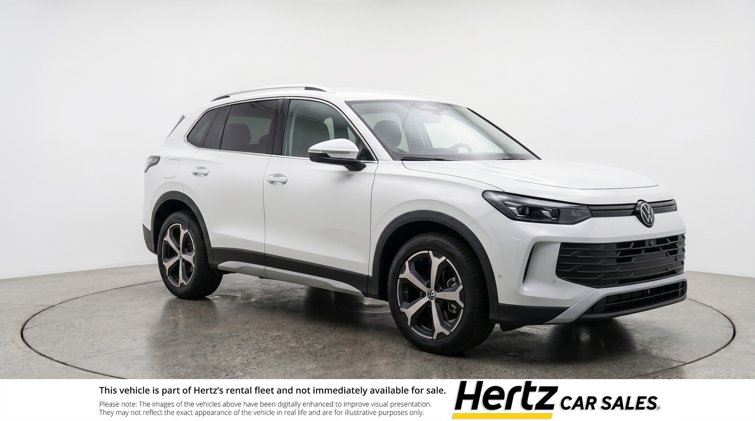 Thumbnail: 2026 Volkswagen Tiguan - 1