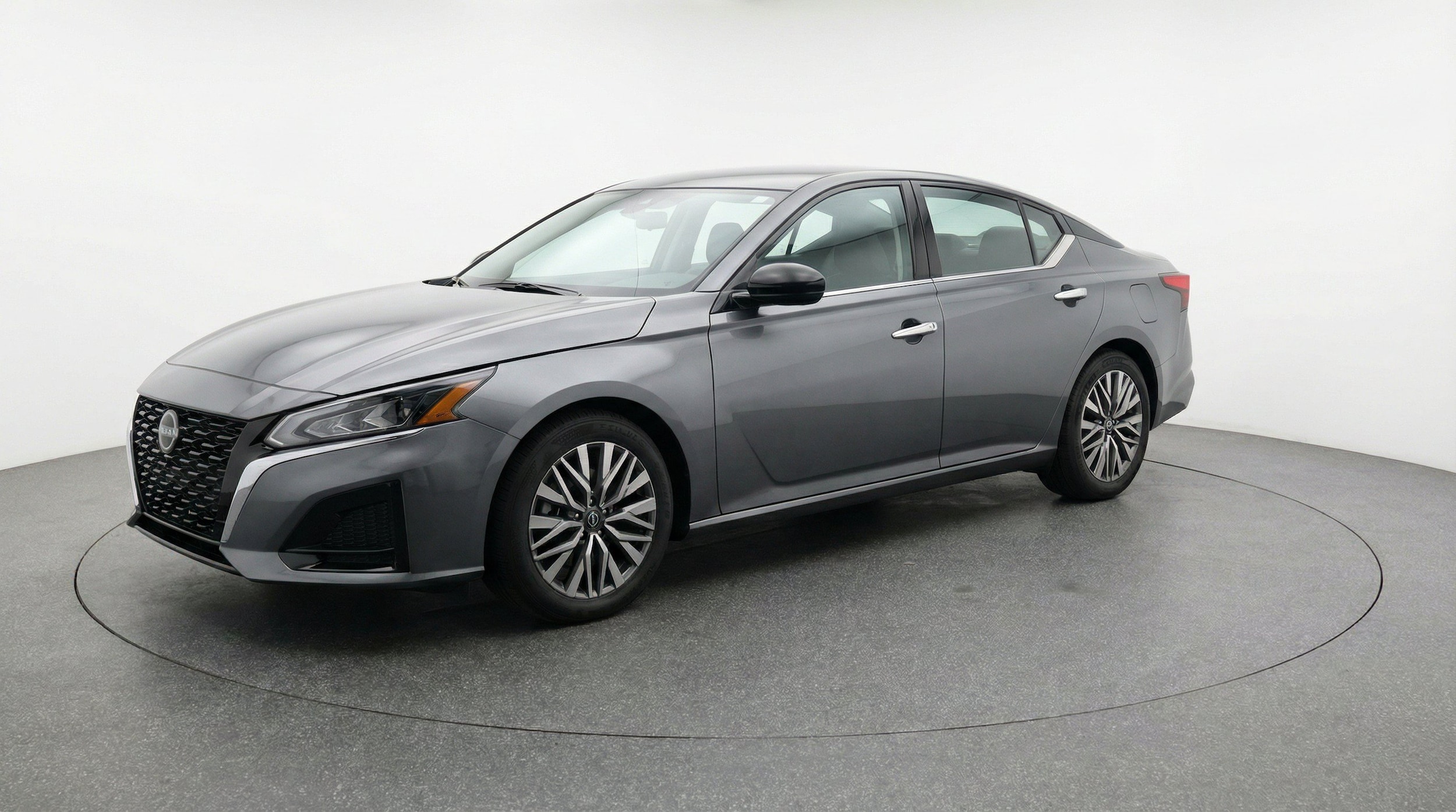 Thumbnail: 2025 Nissan Altima - 3