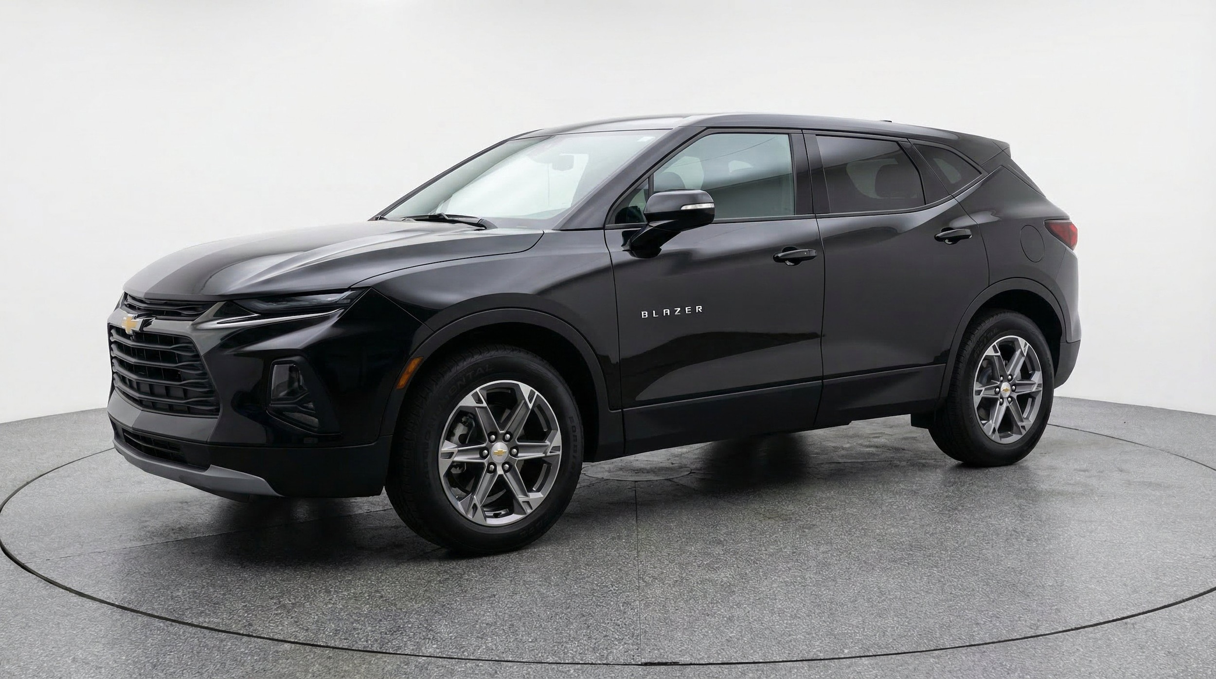 Thumbnail: 2025 Chevrolet Blazer - 3