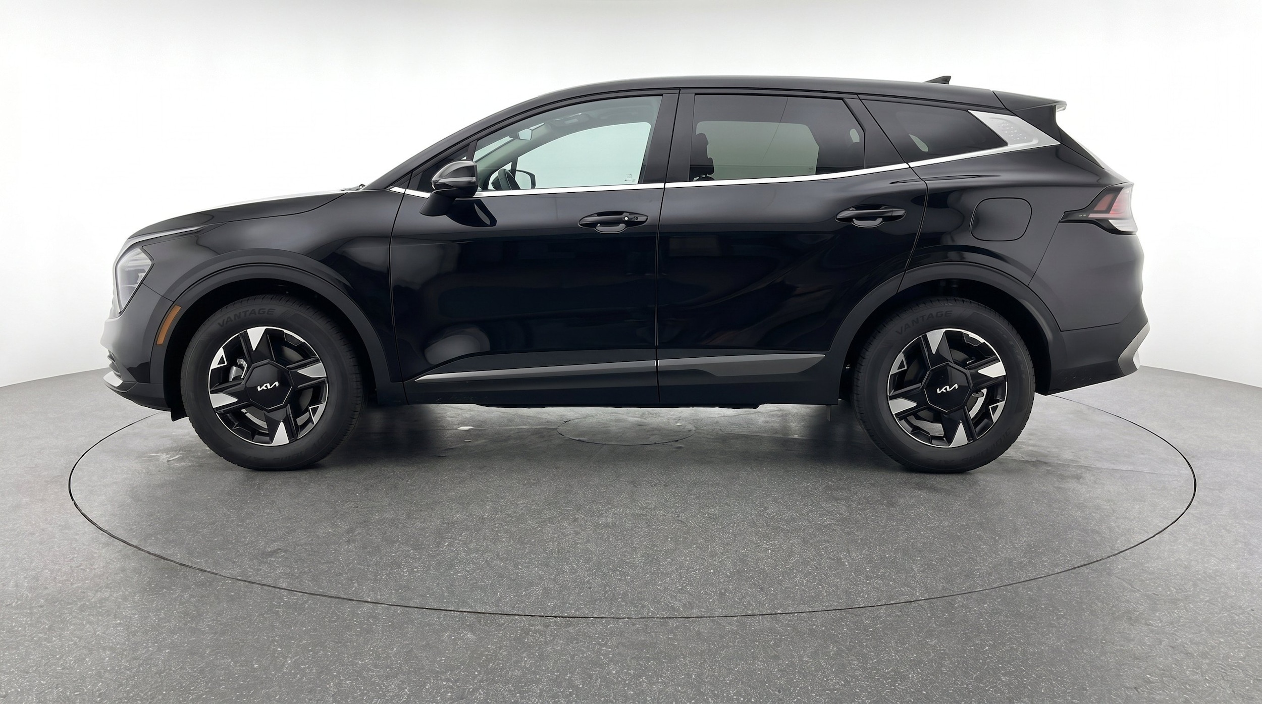 Thumbnail: 2026 Kia Sportage - 5