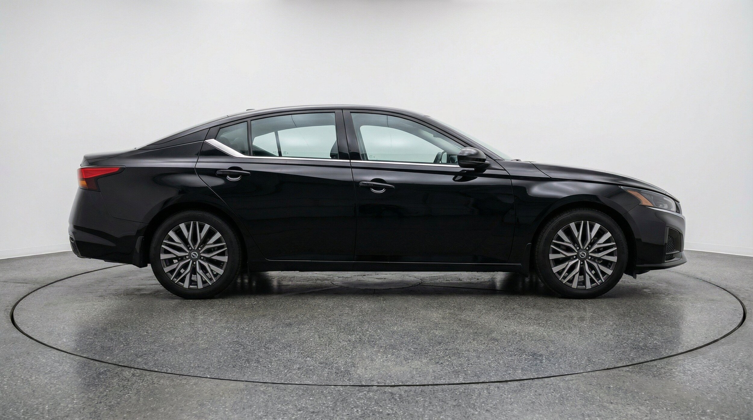 Thumbnail: 2025 Nissan Altima - 11