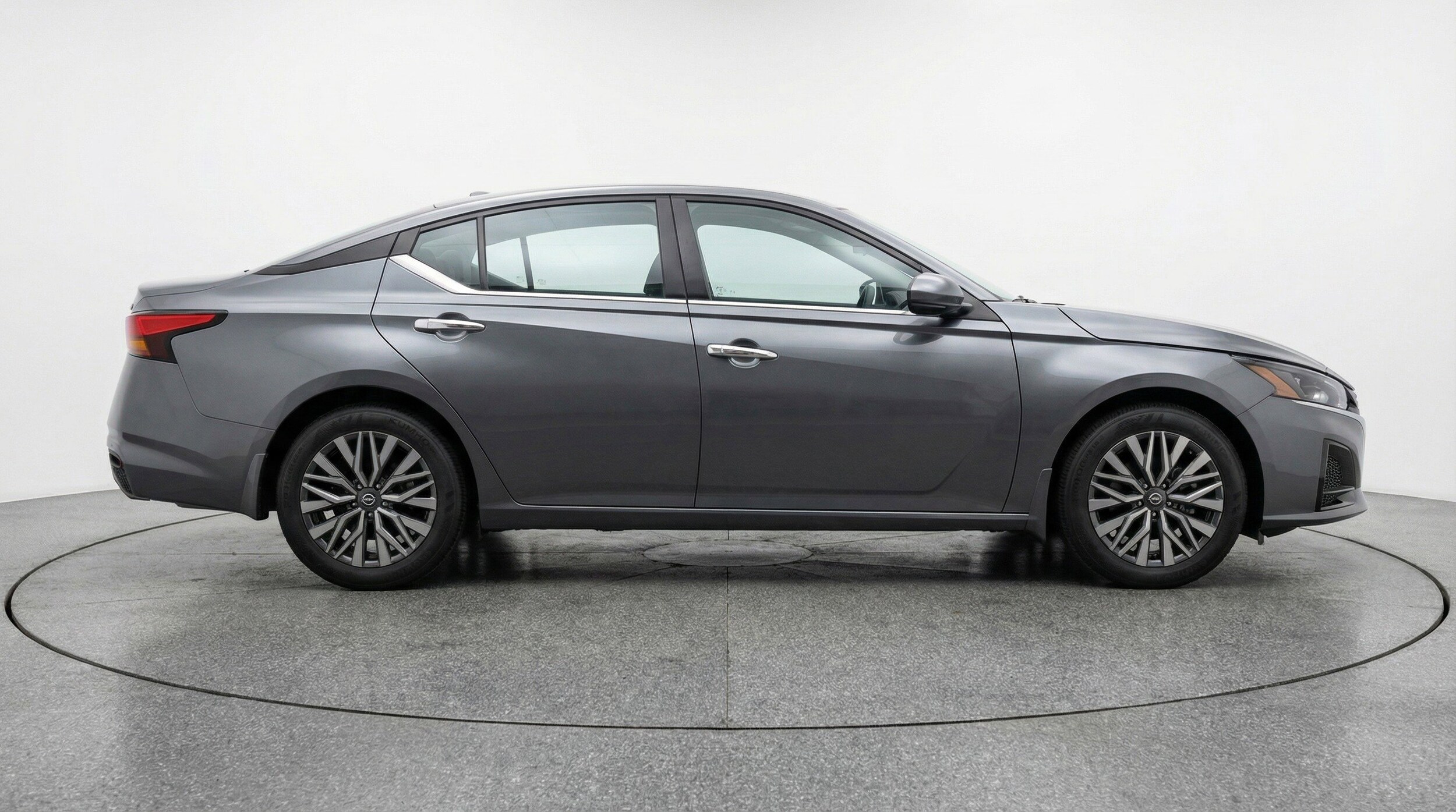 Thumbnail: 2025 Nissan Altima - 11