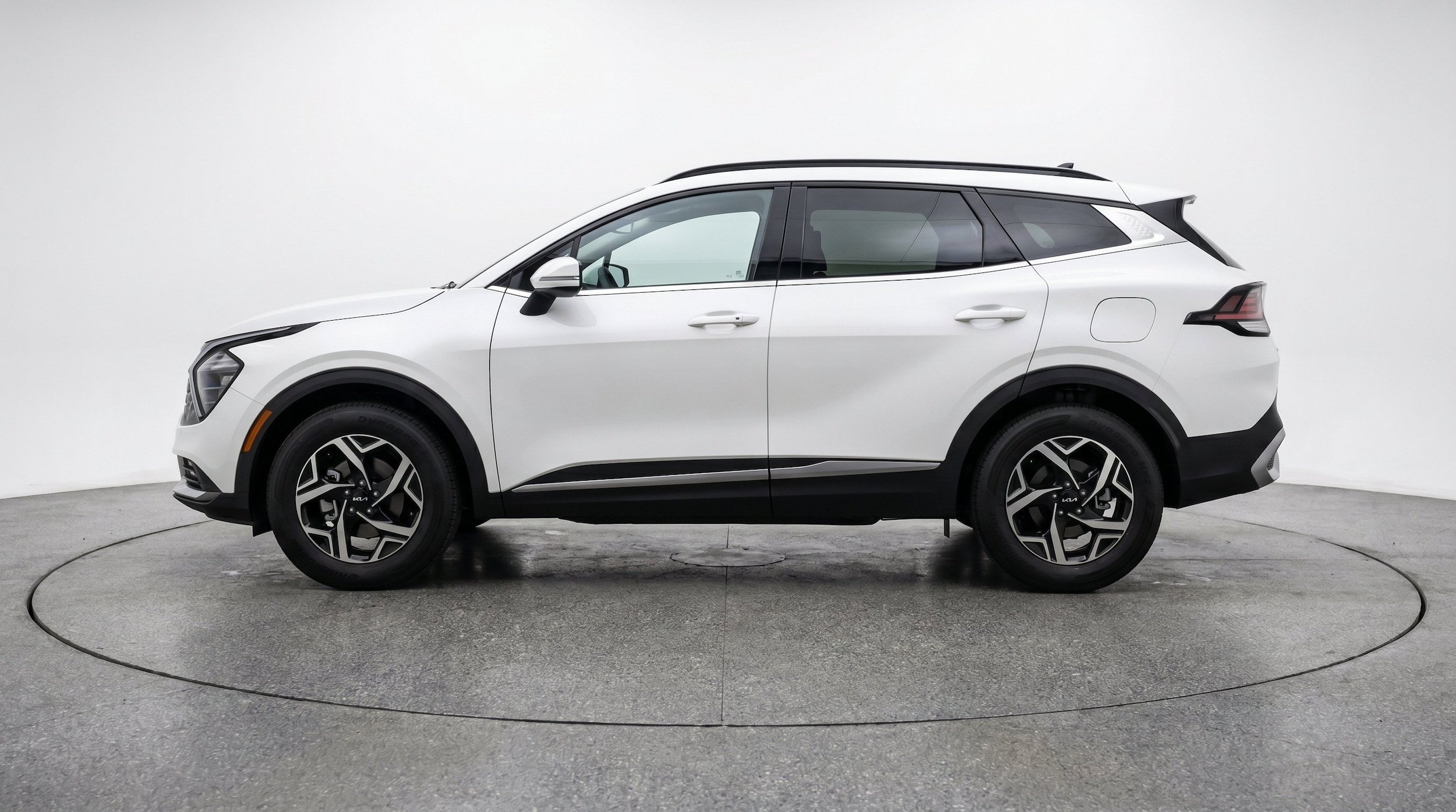 Thumbnail: 2025 Kia Sportage - 5