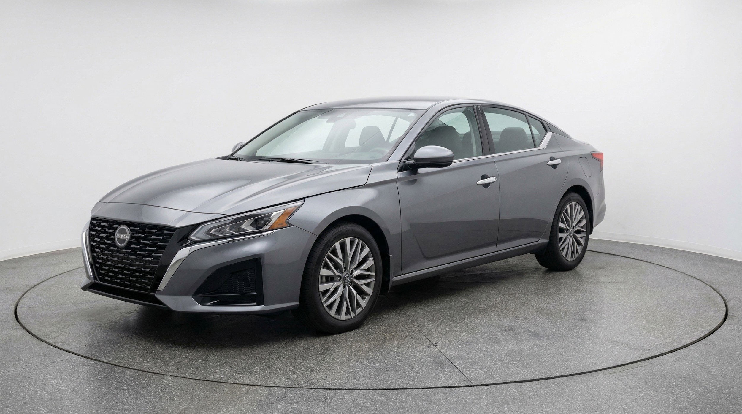 Thumbnail: 2025 Nissan Altima - 3