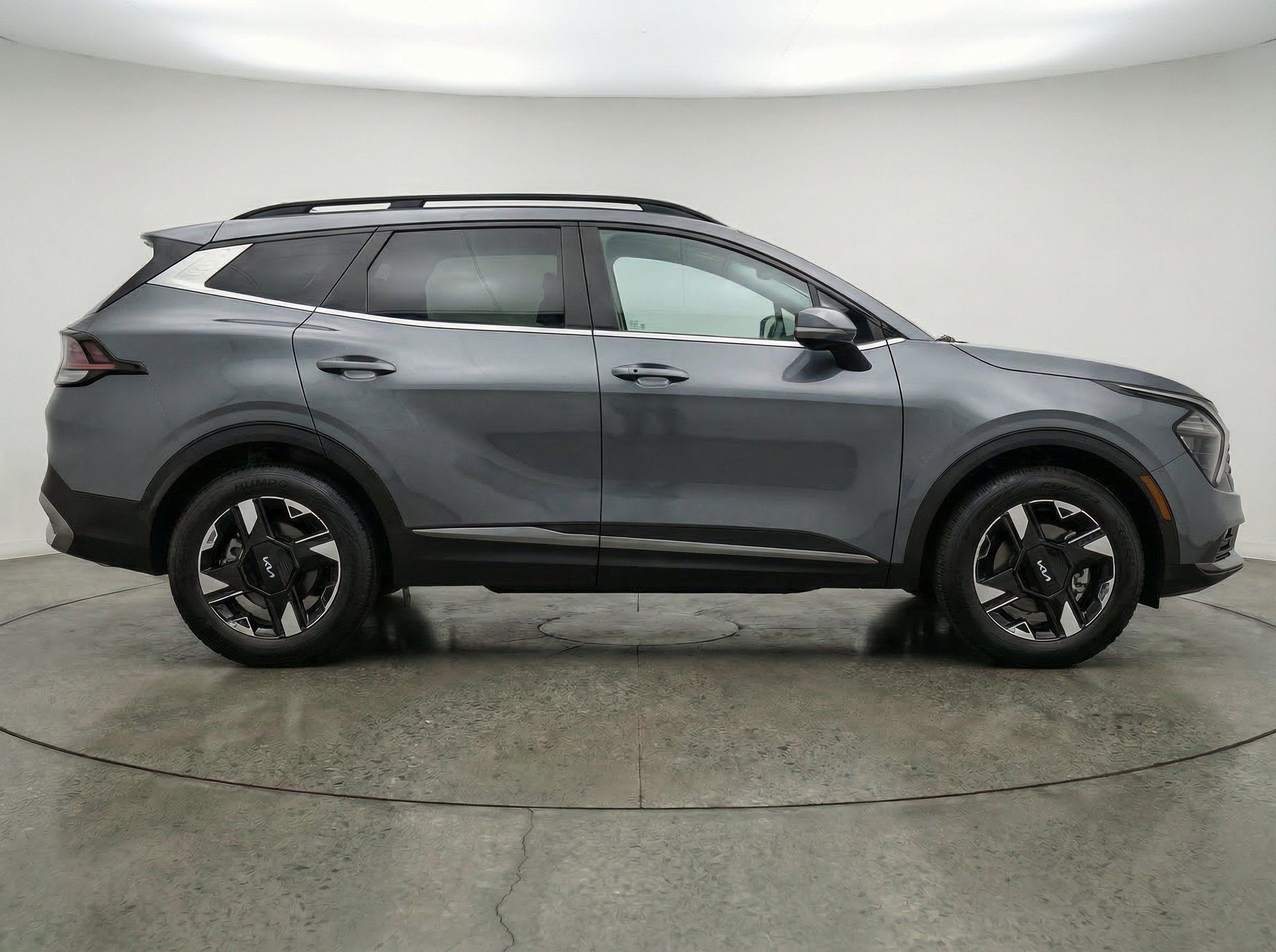 Thumbnail: 2026 Kia Sportage - 10