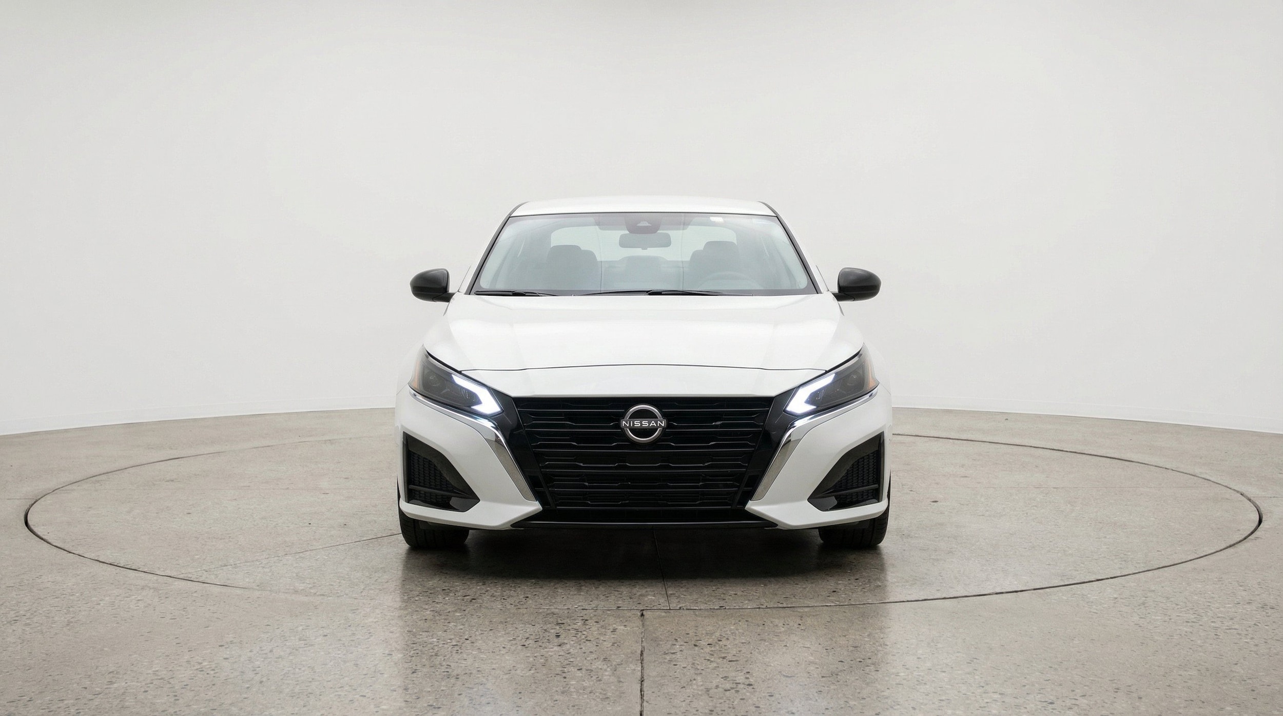 Thumbnail: 2025 Nissan Altima - 2