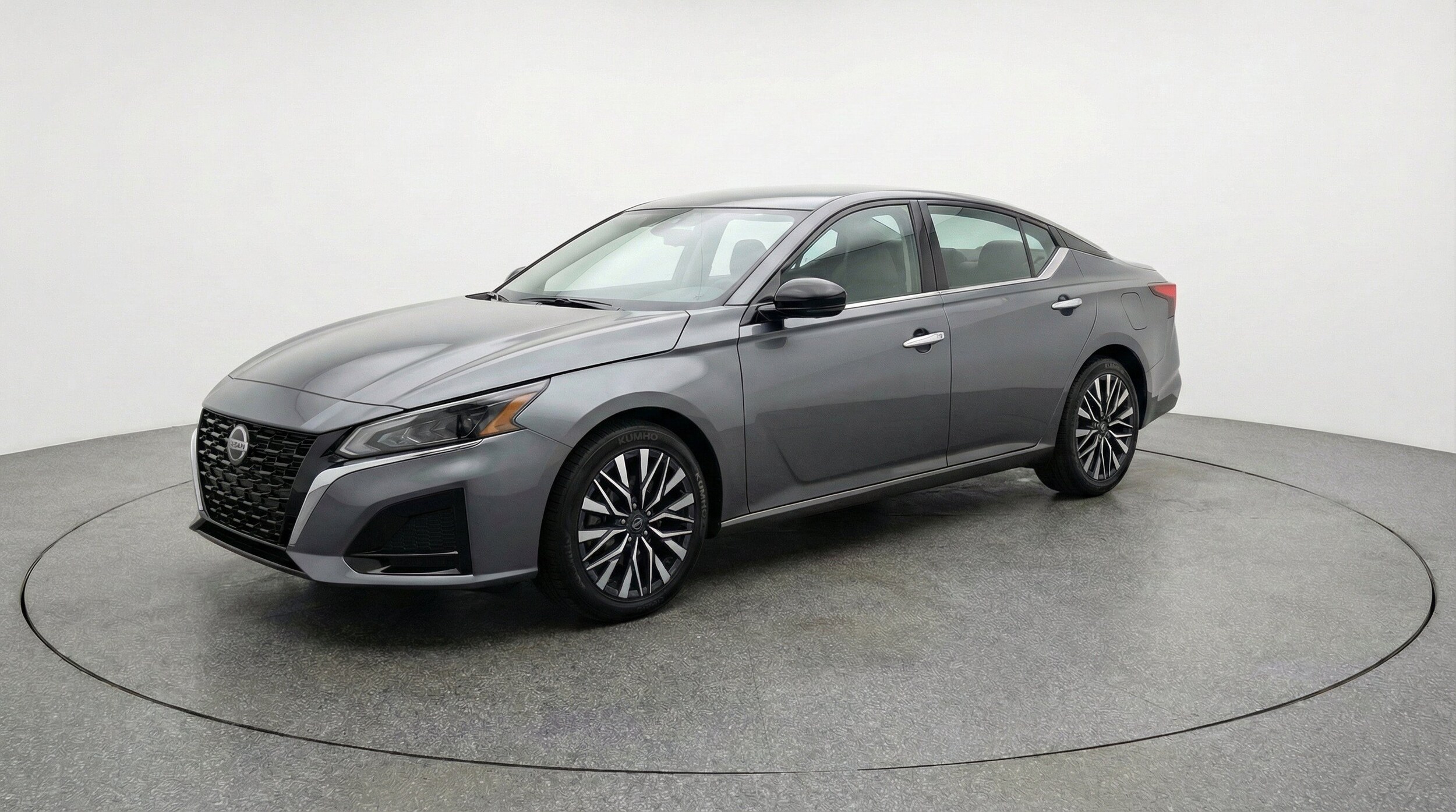 Thumbnail: 2025 Nissan Altima - 3